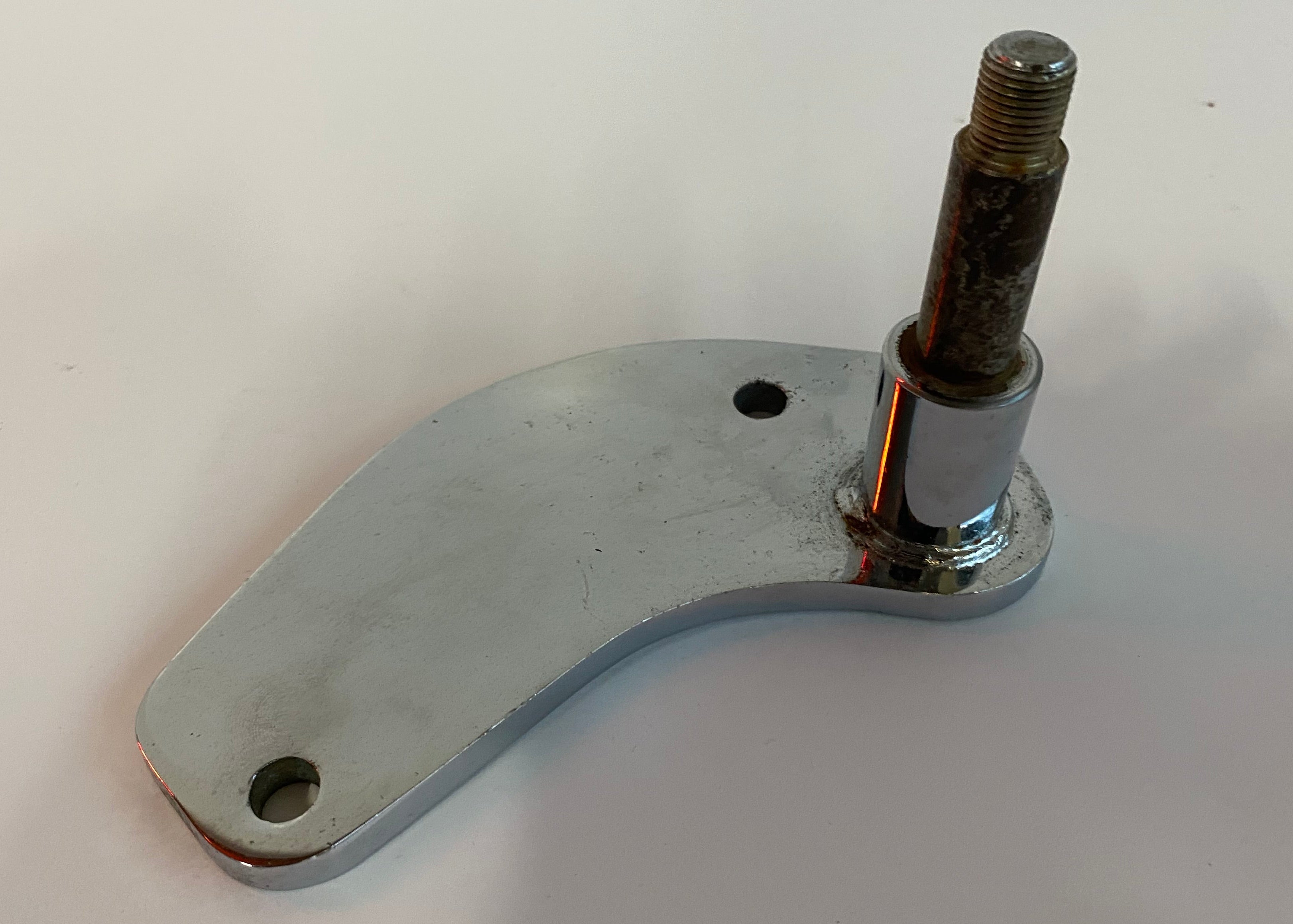Support de pédale de frein arrière droit Sportster Harley Davidson REF CCI 17538