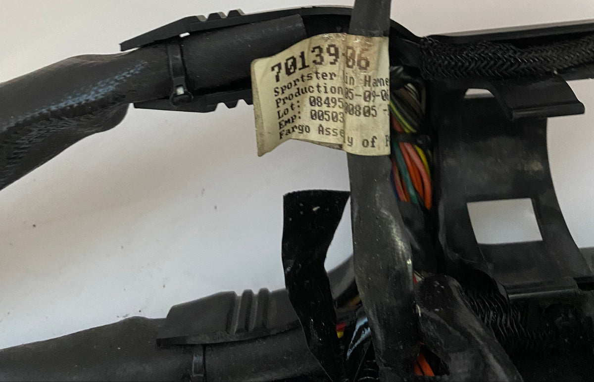 Faisceau électrique principal Sportster Harley Davidson REF OEM 70139-06