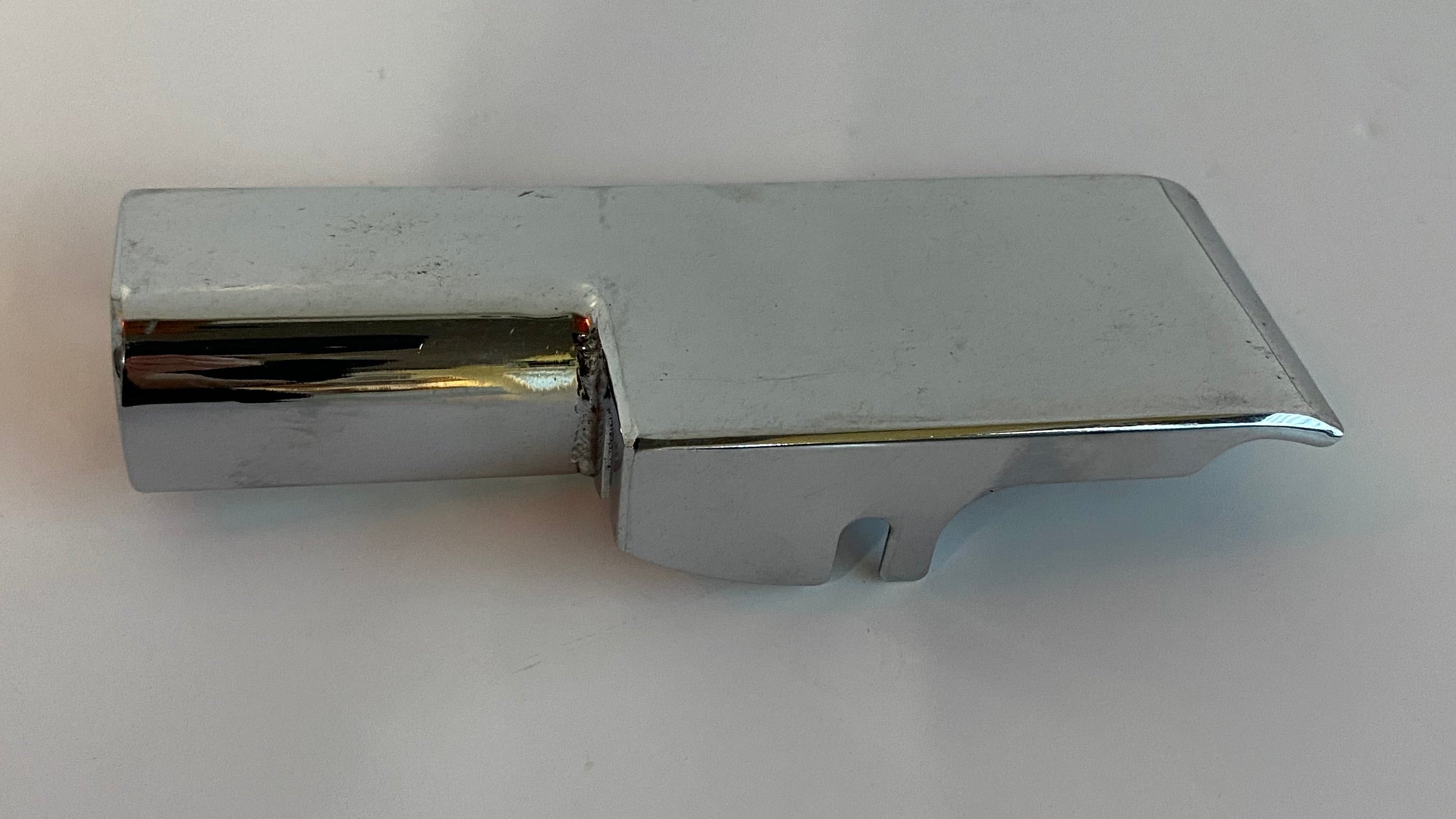 Cache chromé pompe à huile Harley Davidson REF MCS 906590