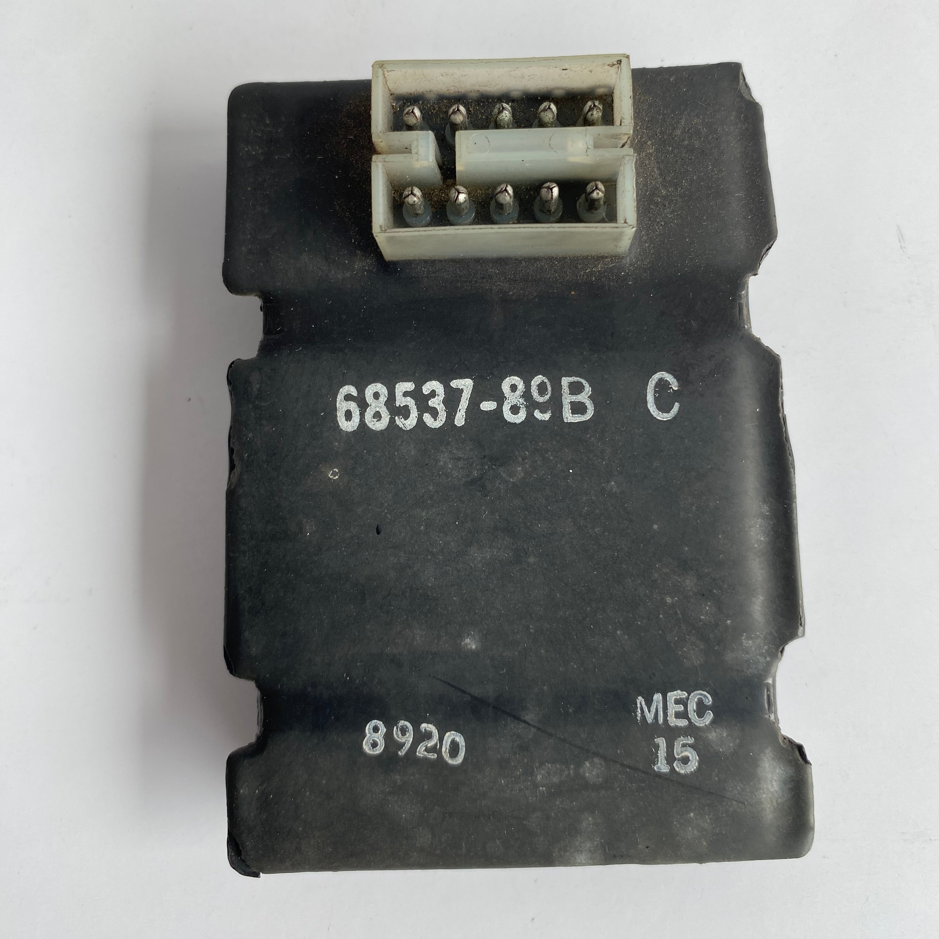 Centrale clignotante Harley Davidson REF OEM 68537-89B