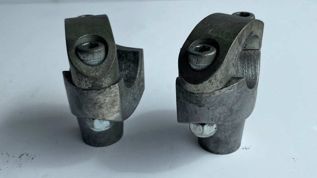 Jeu de risers Touring Harley Davidson REF OEM 56140-84A & 56141-84A + 55918-08