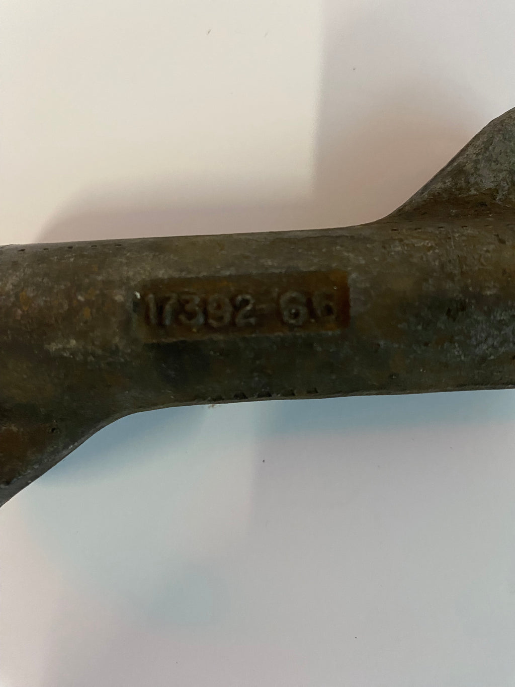 Culbuteur d'échappement avant ou admission arrière Shovelhead Harley Davidson REF 17375-66A