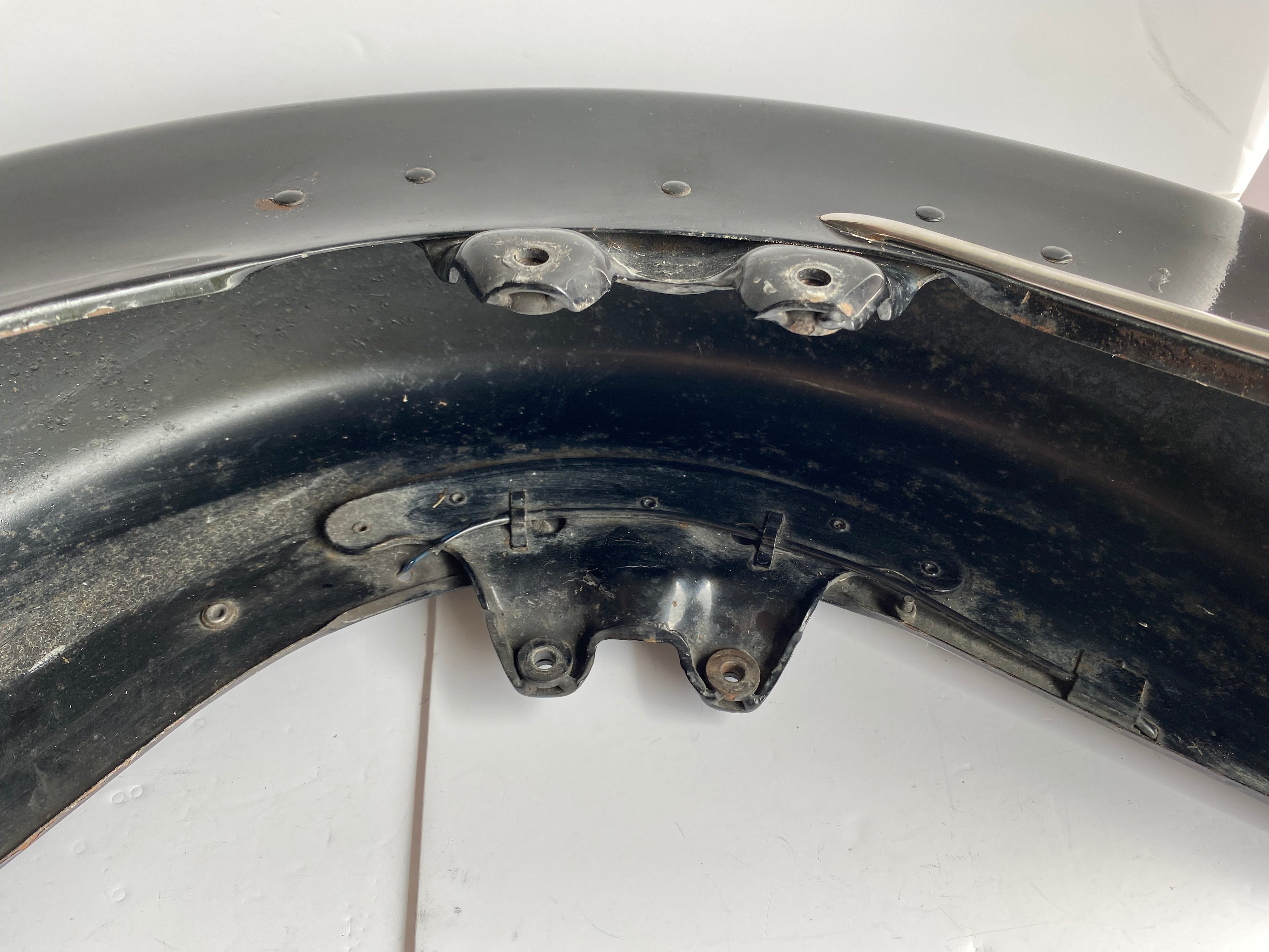 Garde boue avant Touring Harley Davidson REF OEM 59093-87B