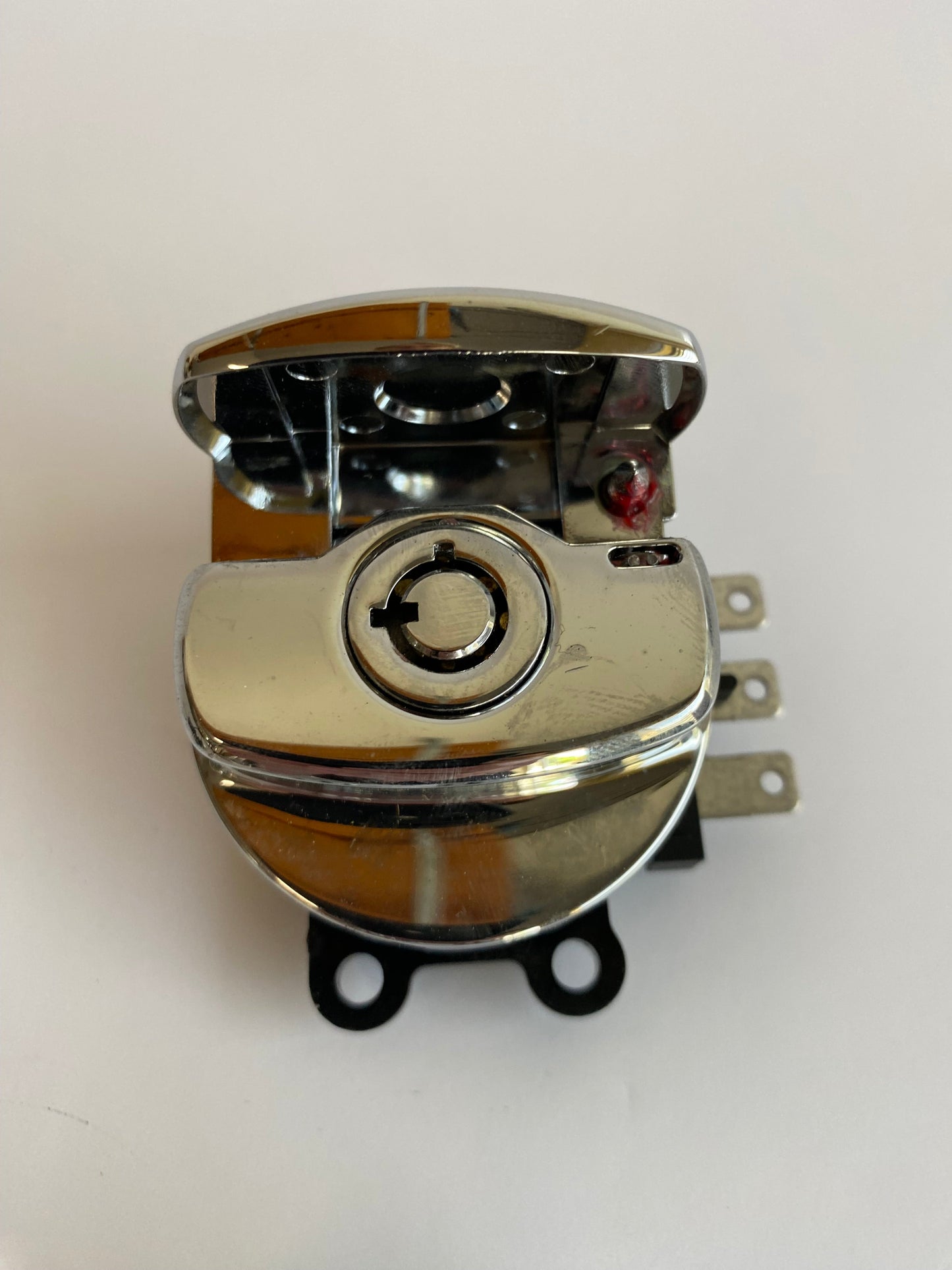 Contacteur à clé avec serrures sacoches + 4 clés Harley Davidson REF OEM 71313-96A