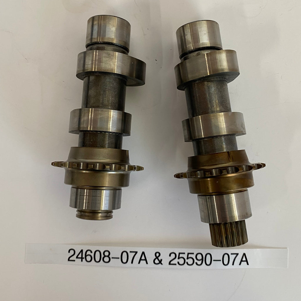 Jeu d'arbres à cames Twin Cam 96ci Harley Davidson REF OEM 24608-07A & 25590-07A