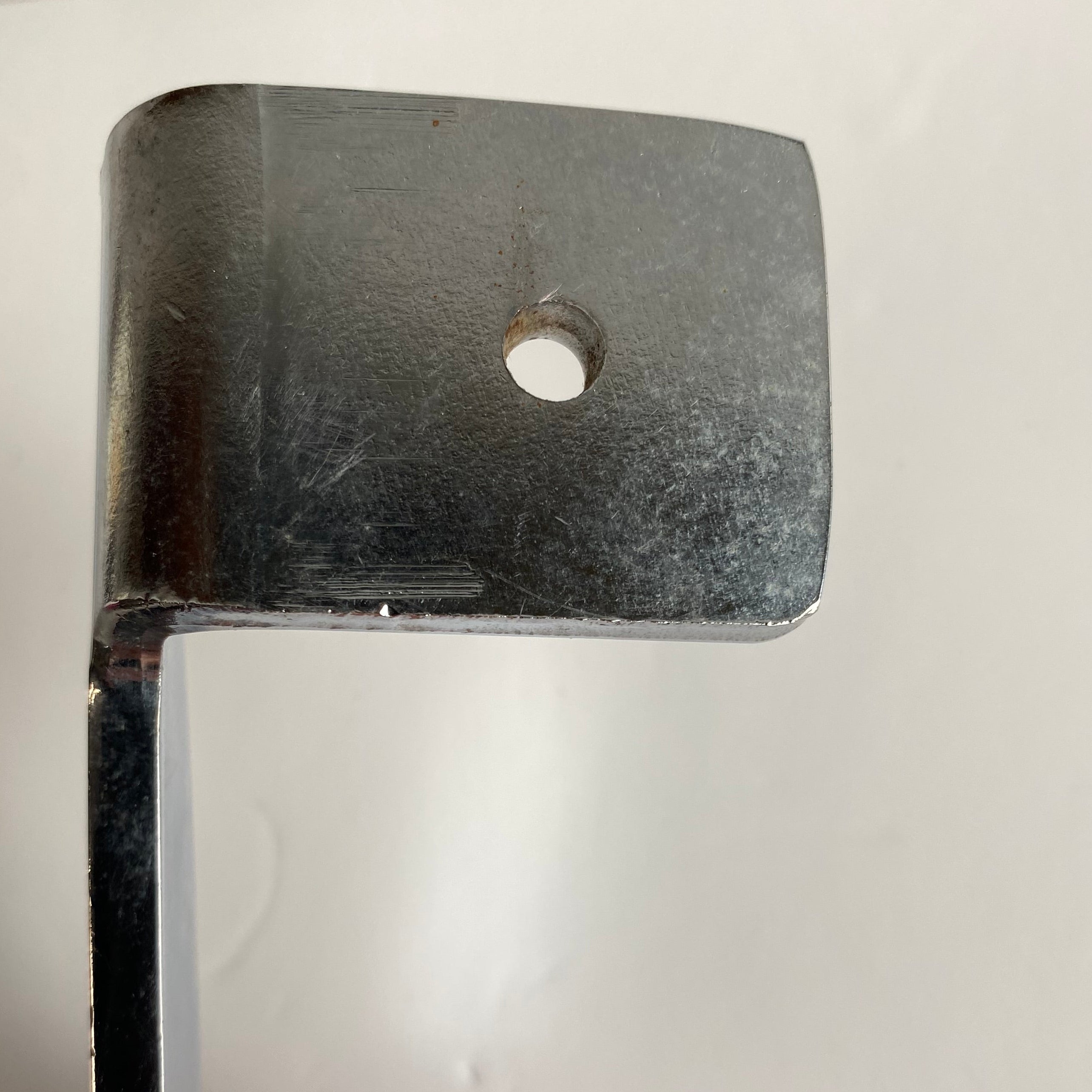 Pédale de frein arrière Softail ou Dyna wide glide Harley Davidson REF OEM 42515-82