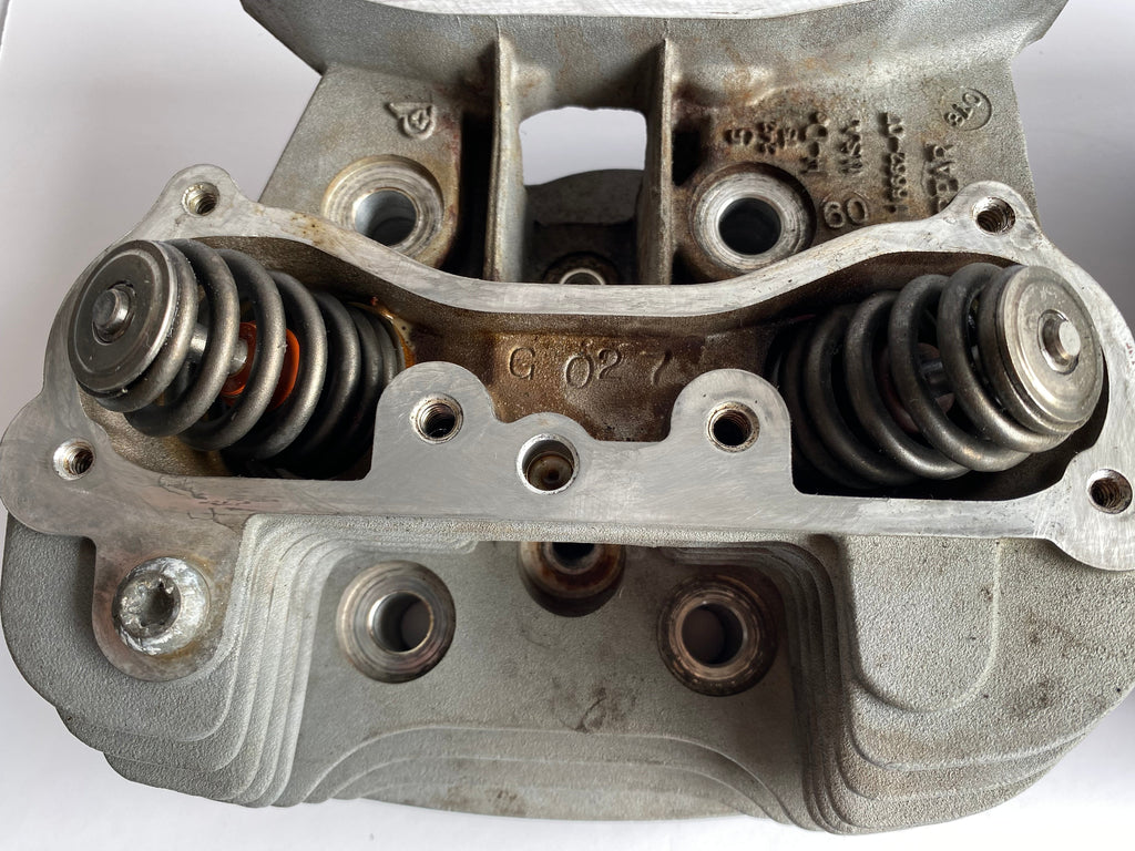 Cylinder Head Set 883 Sportster Harley Davidson REF OEM 16660-07 &amp; 16661-07