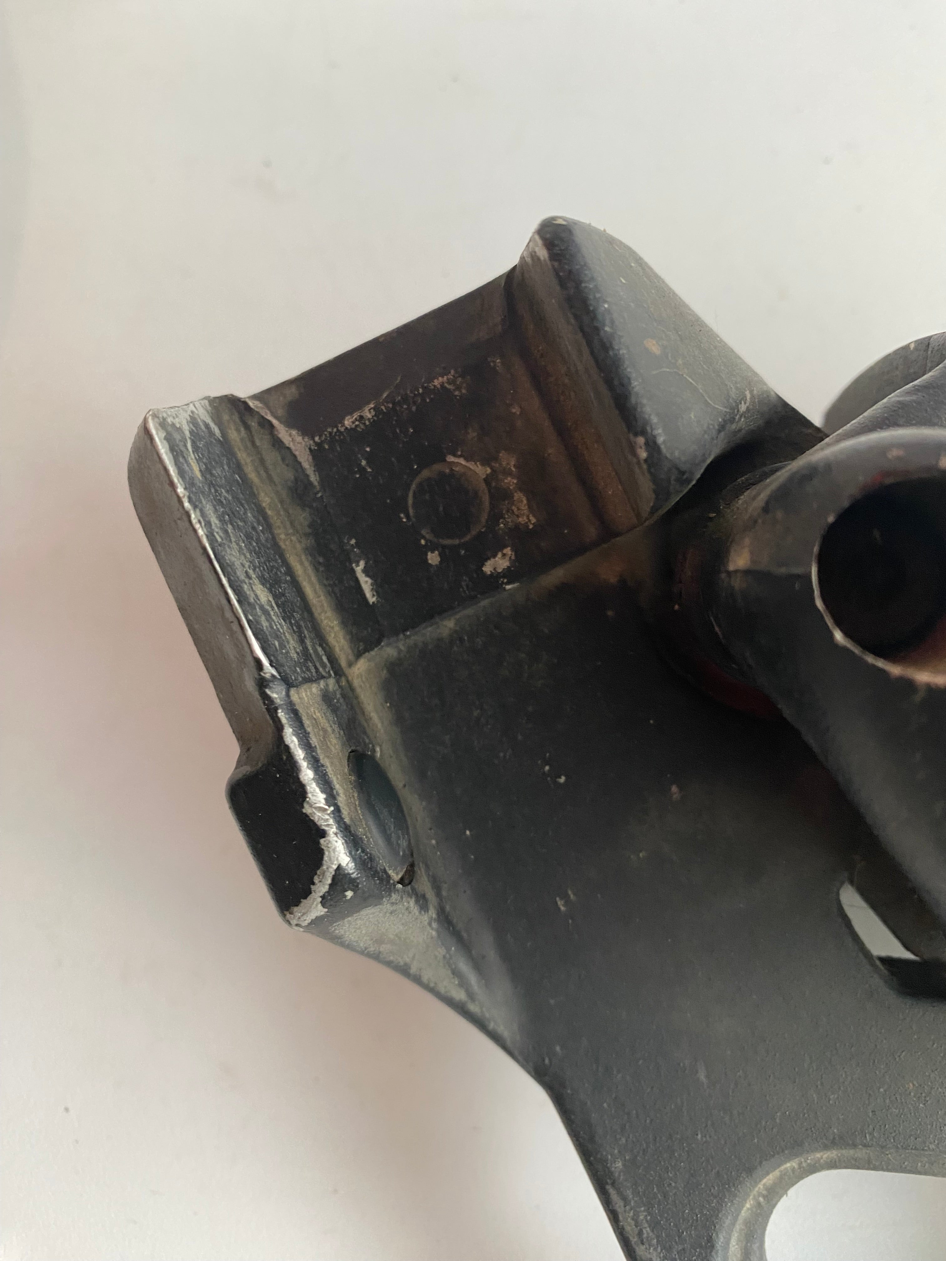 Etrier de frein arrière + support Sportster Harley Davidson REF OEM 40929-82 & 44052-82A