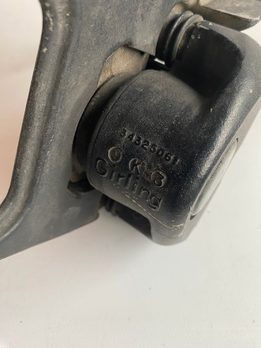Etrier de frein arrière + support Sportster Harley Davidson REF OEM 40929-82 & 44052-82A