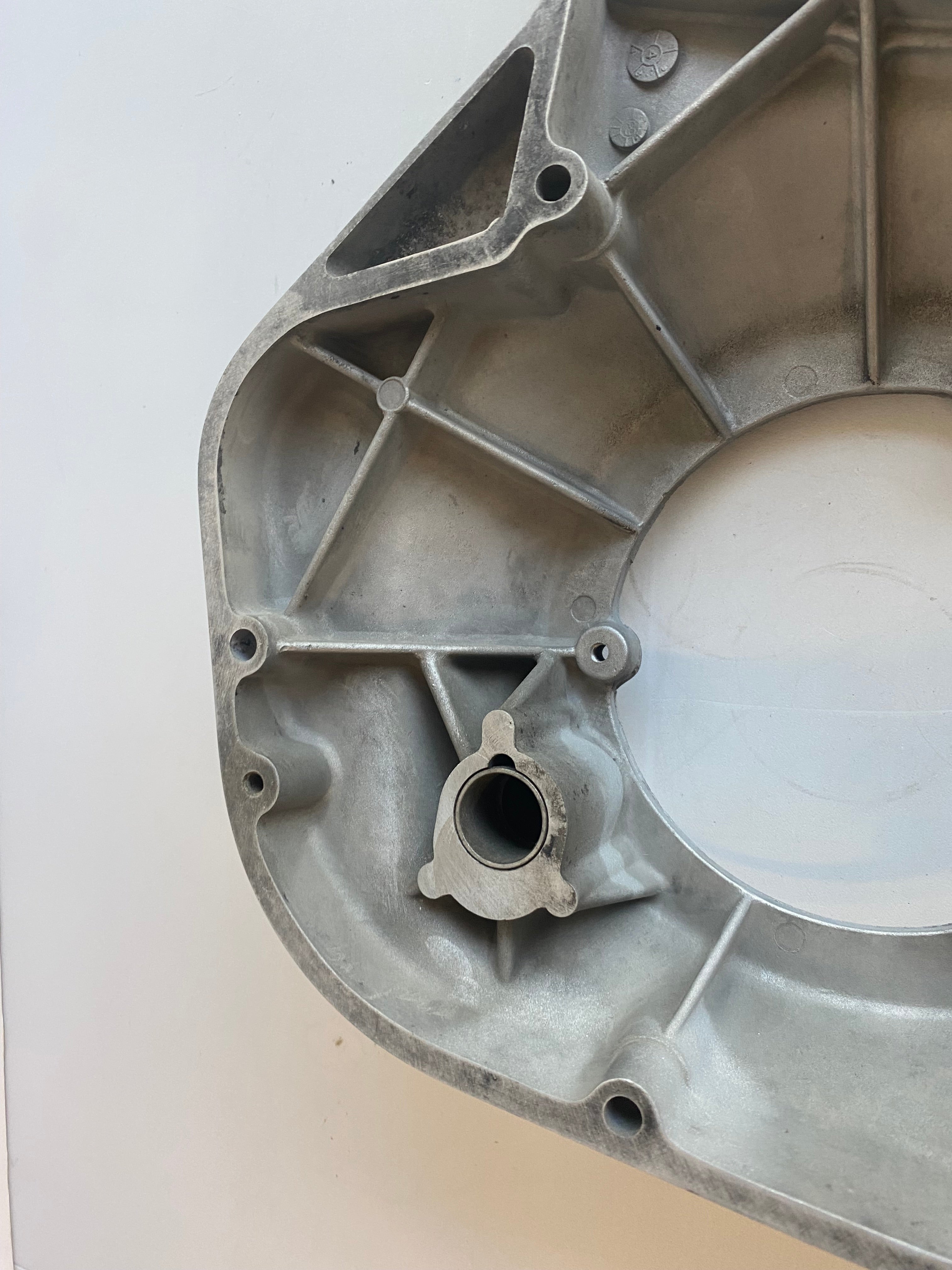 Carter primaire externe Touring Harley Davidson REF OEM 60665-89