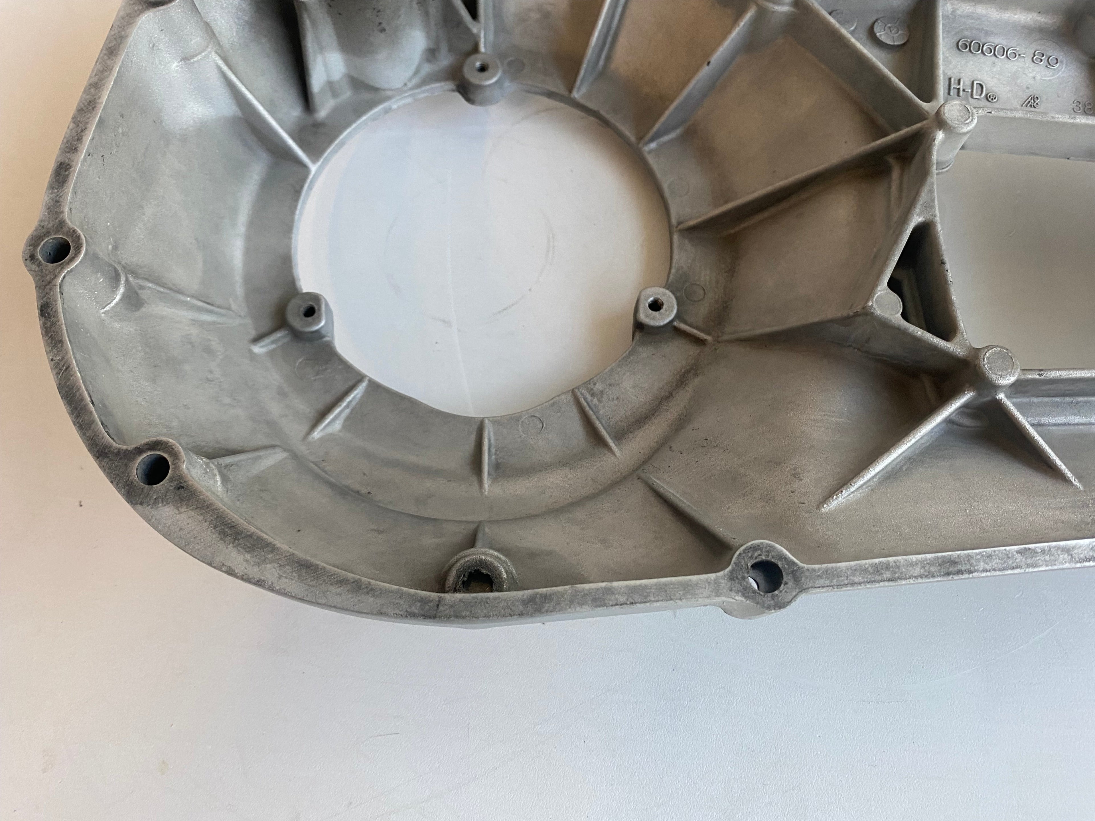 Carter primaire externe Touring Harley Davidson REF OEM 60665-89