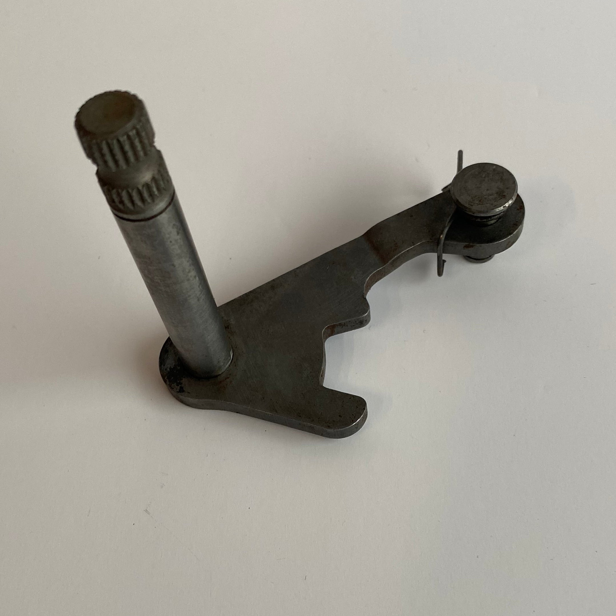 Axe de sélecteur EVO 1340 Harley Davidson REF OEM : 34084-86A