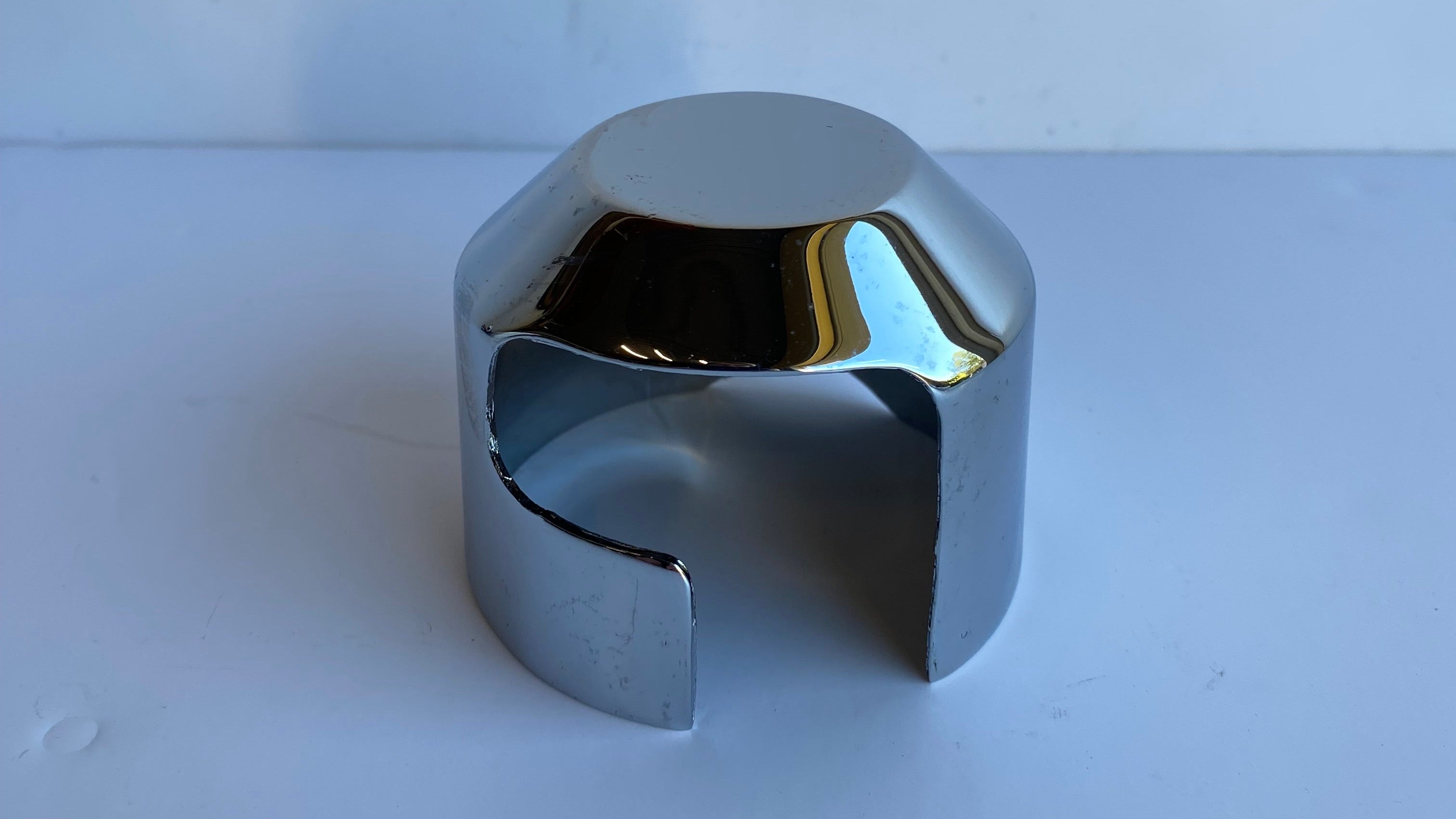 Couvercle de solénoïde démarreur Big Twin  Harley Davidson REF OEM : 94867-85T