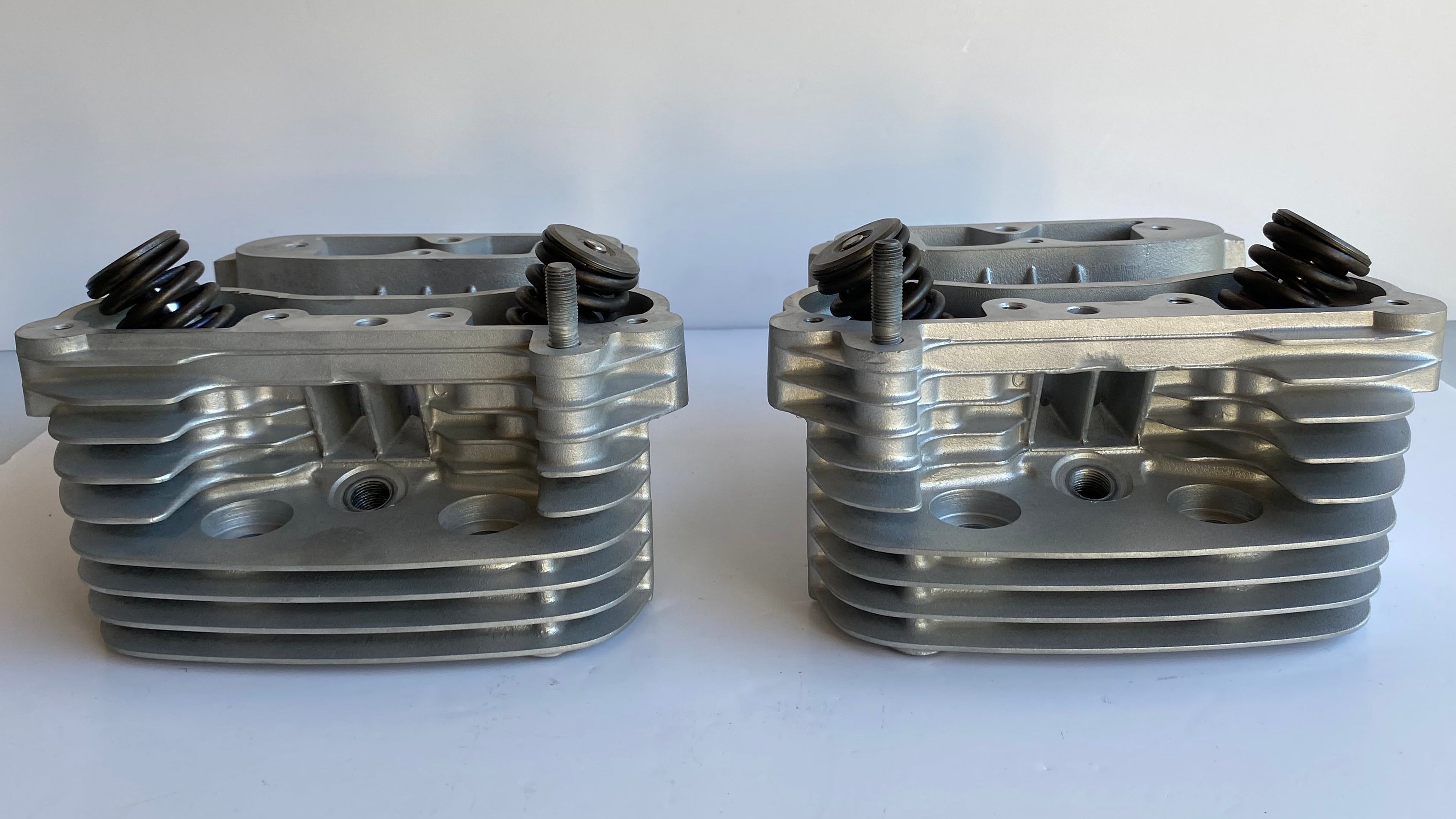 Jeu de culasses EVO 1340 85-91 révisées Harley Davidson REF OEM 16690-85B & 16691-85C