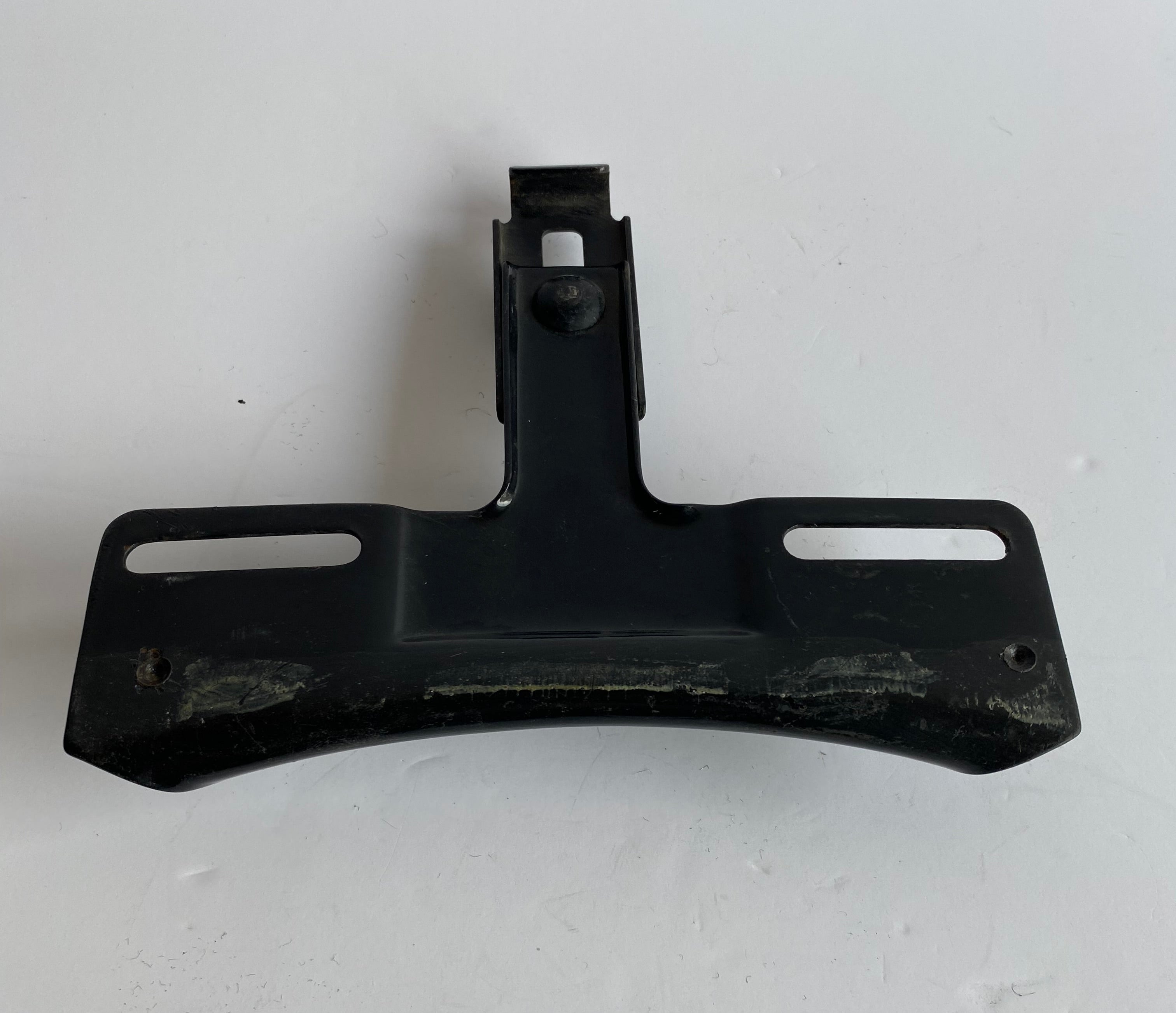 Support de plaque d'immatriculation Harley Davidson REF OEM 59984-73 / 60001-55