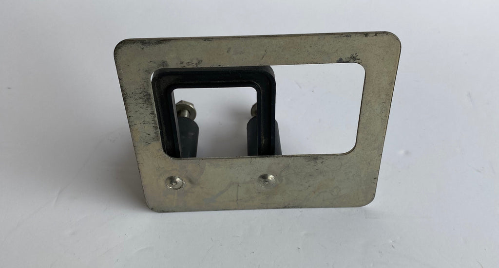 Support moteur valve échappement Touring 2007 Harley Davidson REF OEM 66762-07