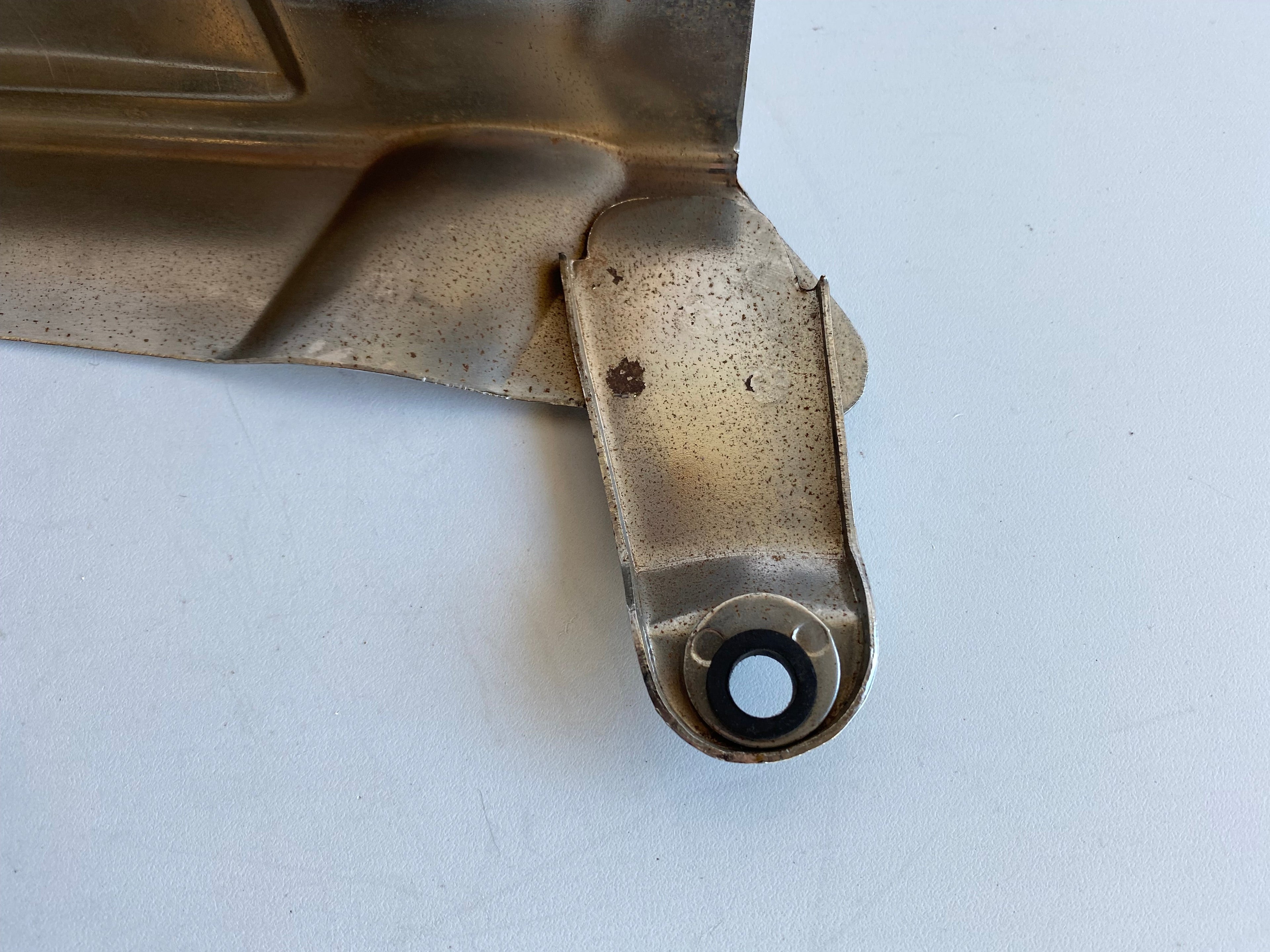 Pare courroie supérieur chromé Shovelhead Harley Davidson REF OEM 60380-79