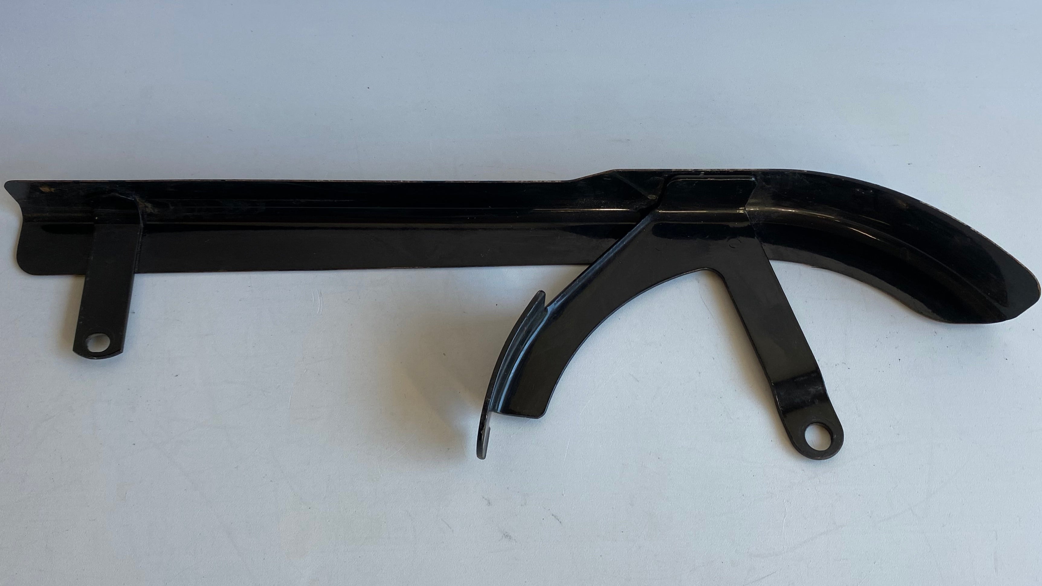 Pare courroie supérieur noir Sportster Harley Davidson REF OEM 60381-91