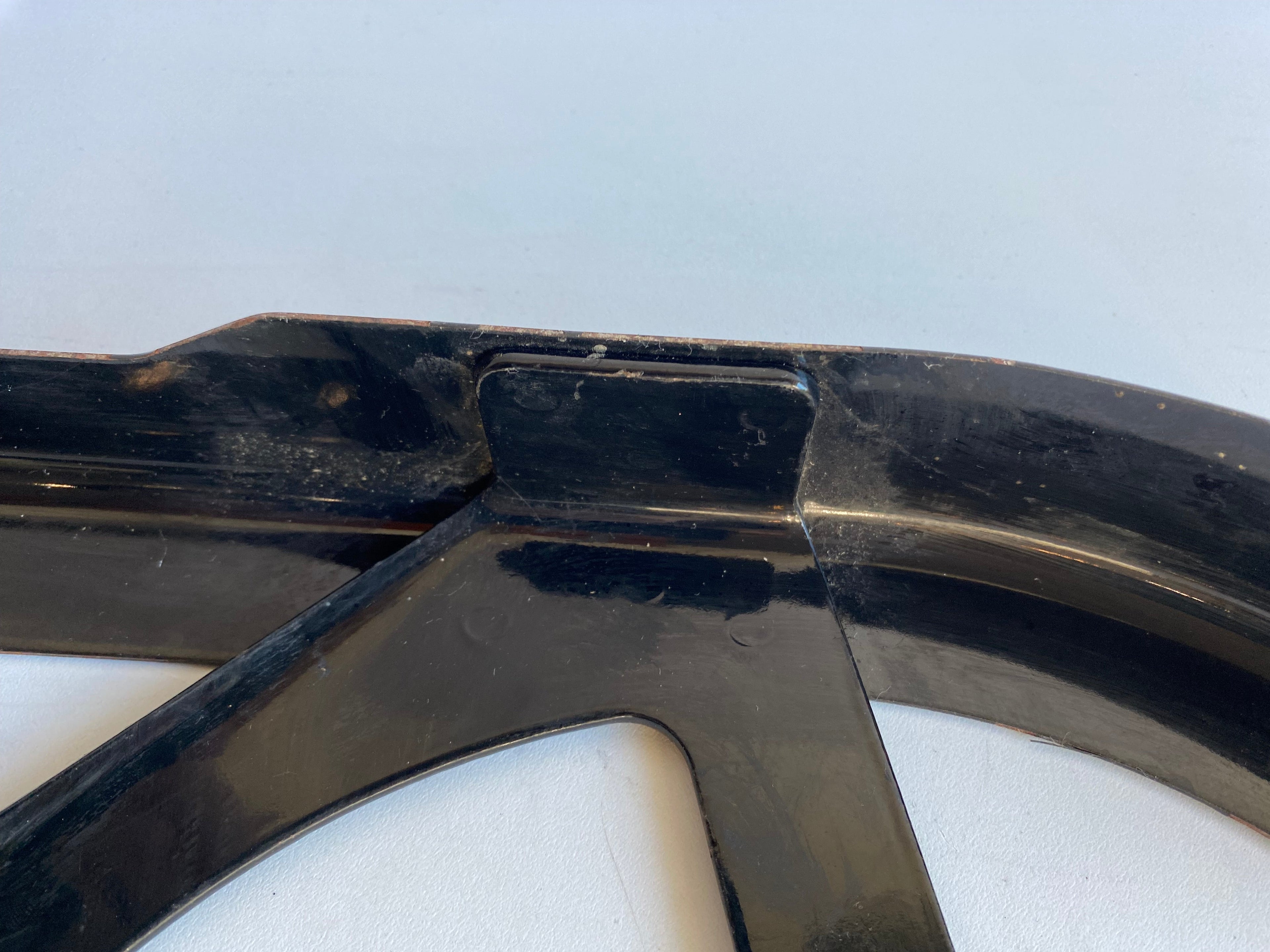 Pare courroie supérieur noir Sportster Harley Davidson REF OEM 60381-91