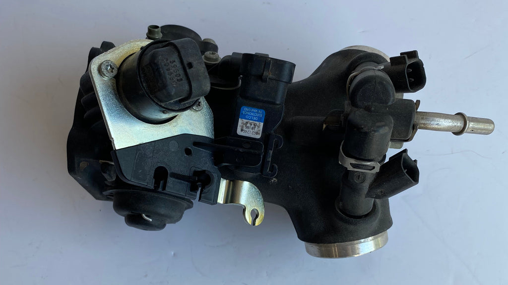 Corps d'injection Softail / Dyna Harley Davidson REF OEM 27708-06B