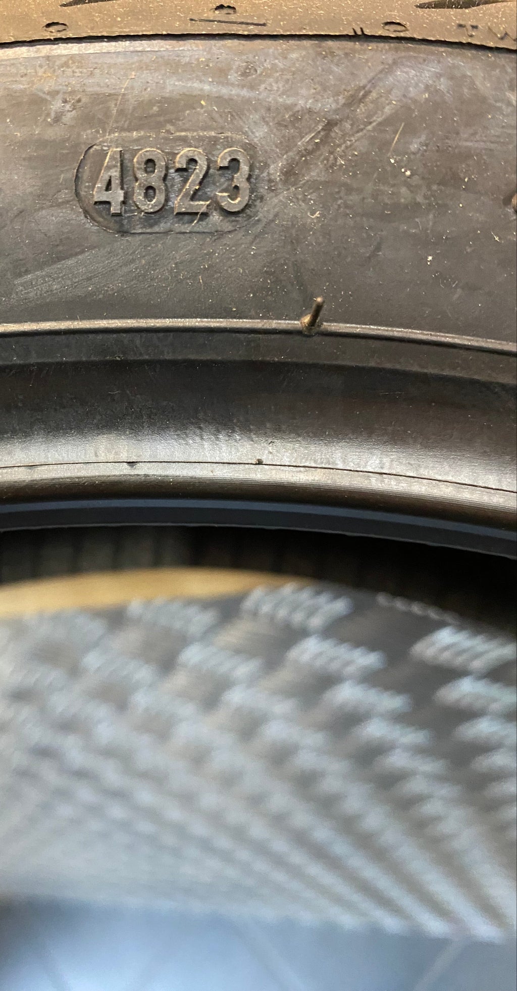 Pneu avant 160/60R18 70V Metzeler Cruisetec Softail Fat Boy Harley Davidson