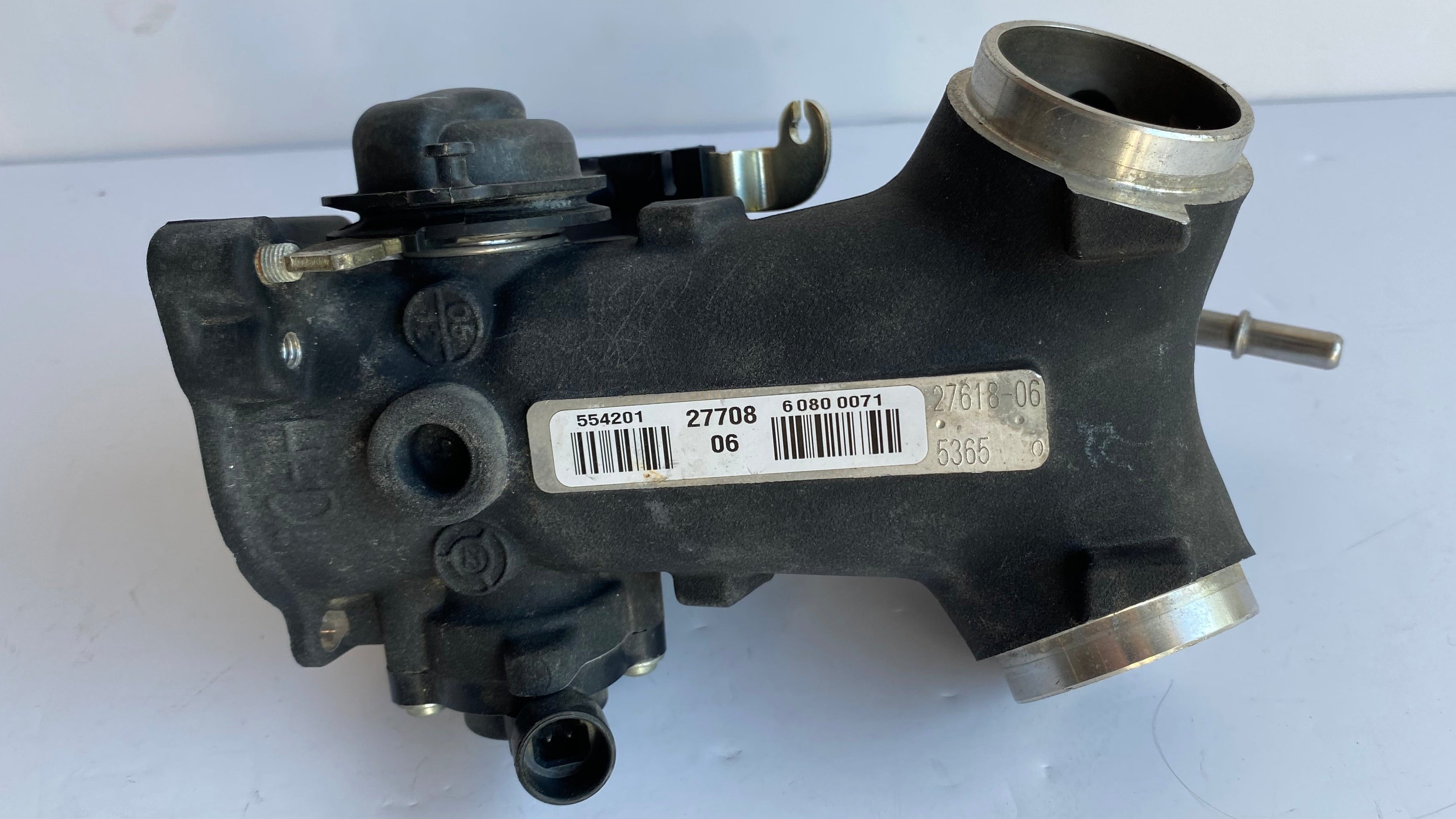 Corps d'injection Softail / Dyna Harley Davidson REF OEM 27708-06B