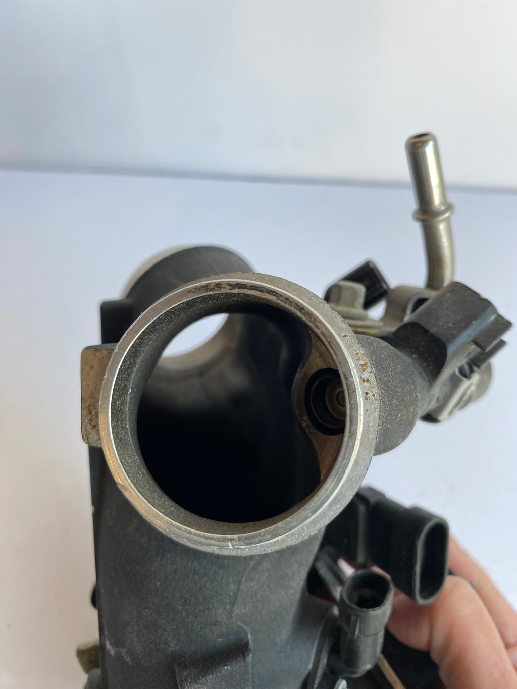 Corps d'injection Softail / Dyna Harley Davidson REF OEM 27708-06B