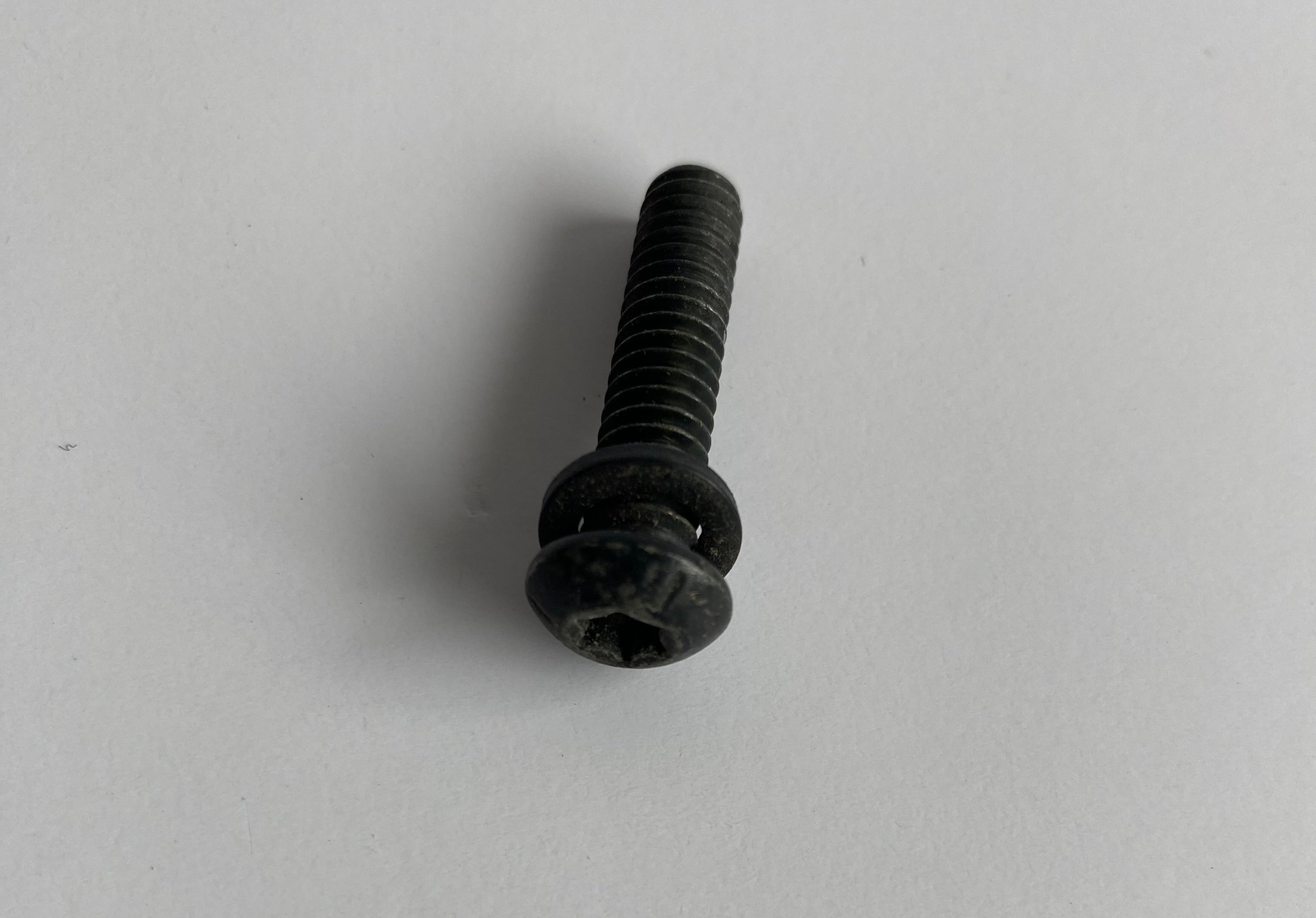 Lever support collar screw 1/4-20 x 1-1/8 Torx Harley Davidson REF OEM 4132