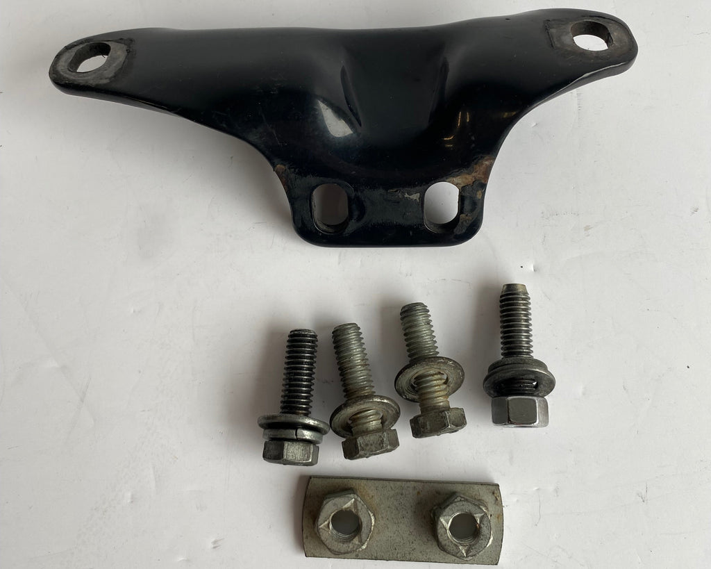 Support moteur supérieur avant Sportster Harley Davidson REF OEM 16214-86