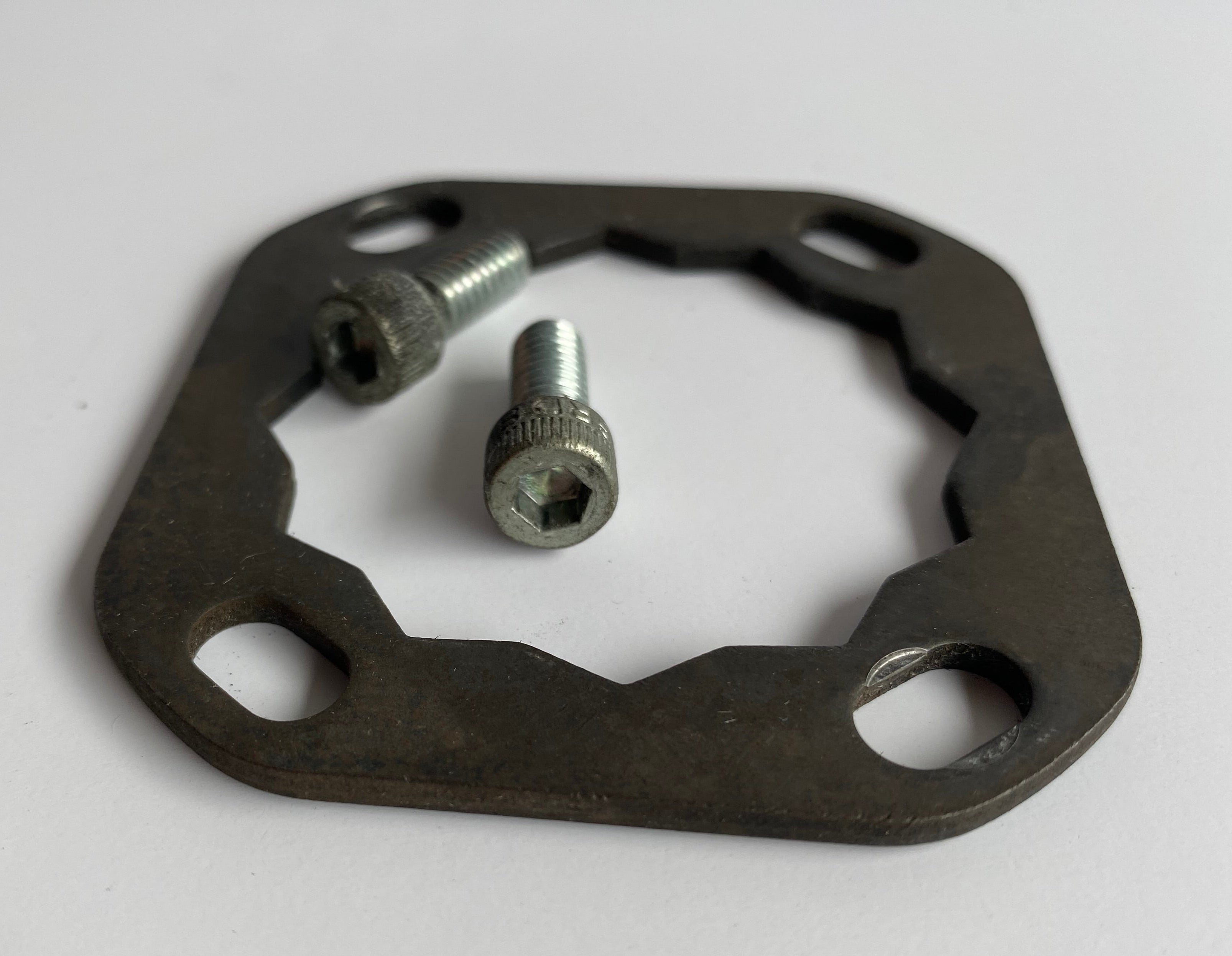 Rondelle de frein écrou pignon secondaire Harley Davidson REF OEM 40251-92A