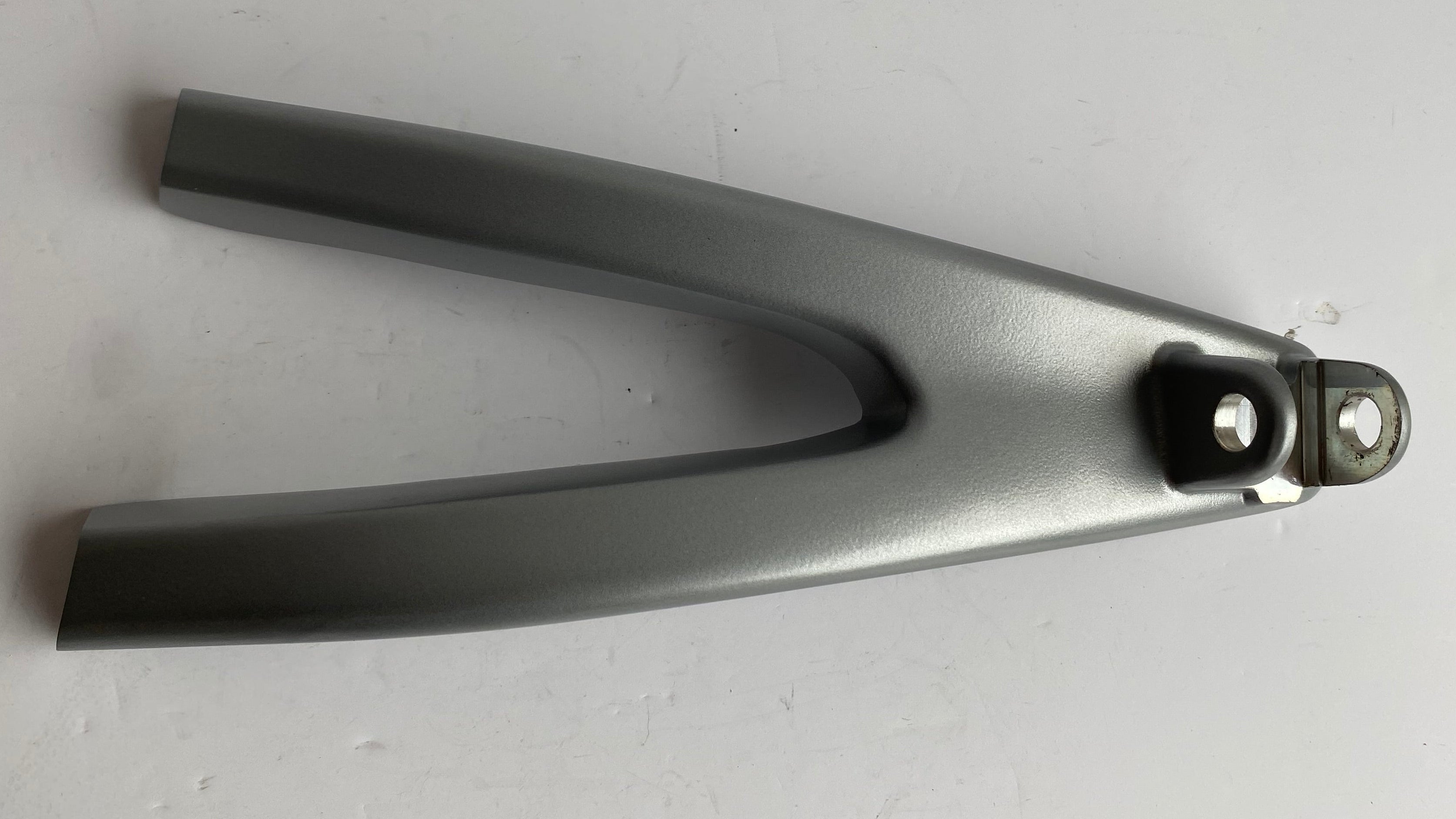 Support de cale pied passager gauche Buell XB REF OEM N0054.2ADYBD