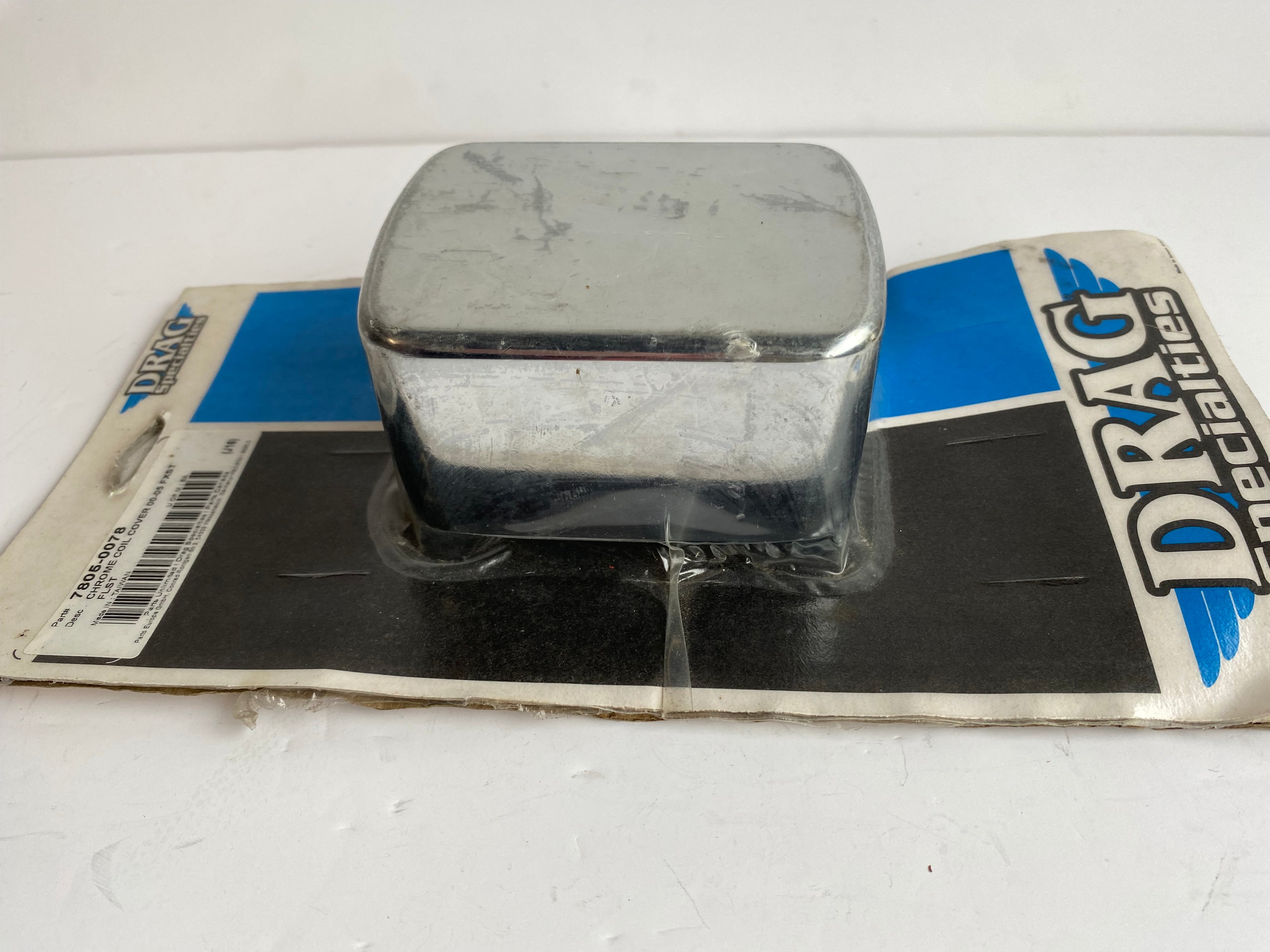 Cache bobine allumage chromé Softail Harley Davidson REF OEM 31606-00