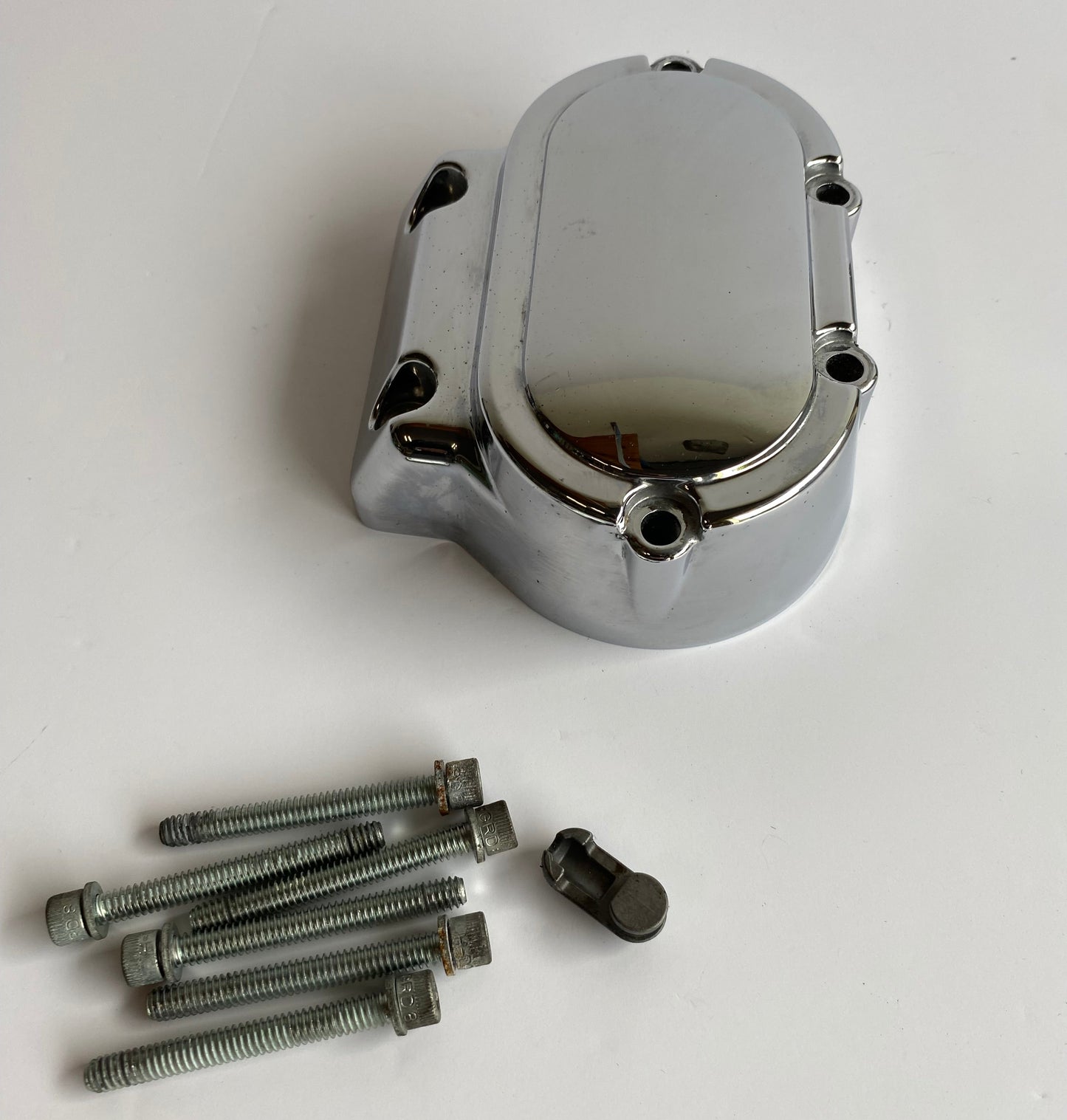 Couvercle latéral boite à 5 vitesses chrome Harley Davidson REF OEM 37105-99