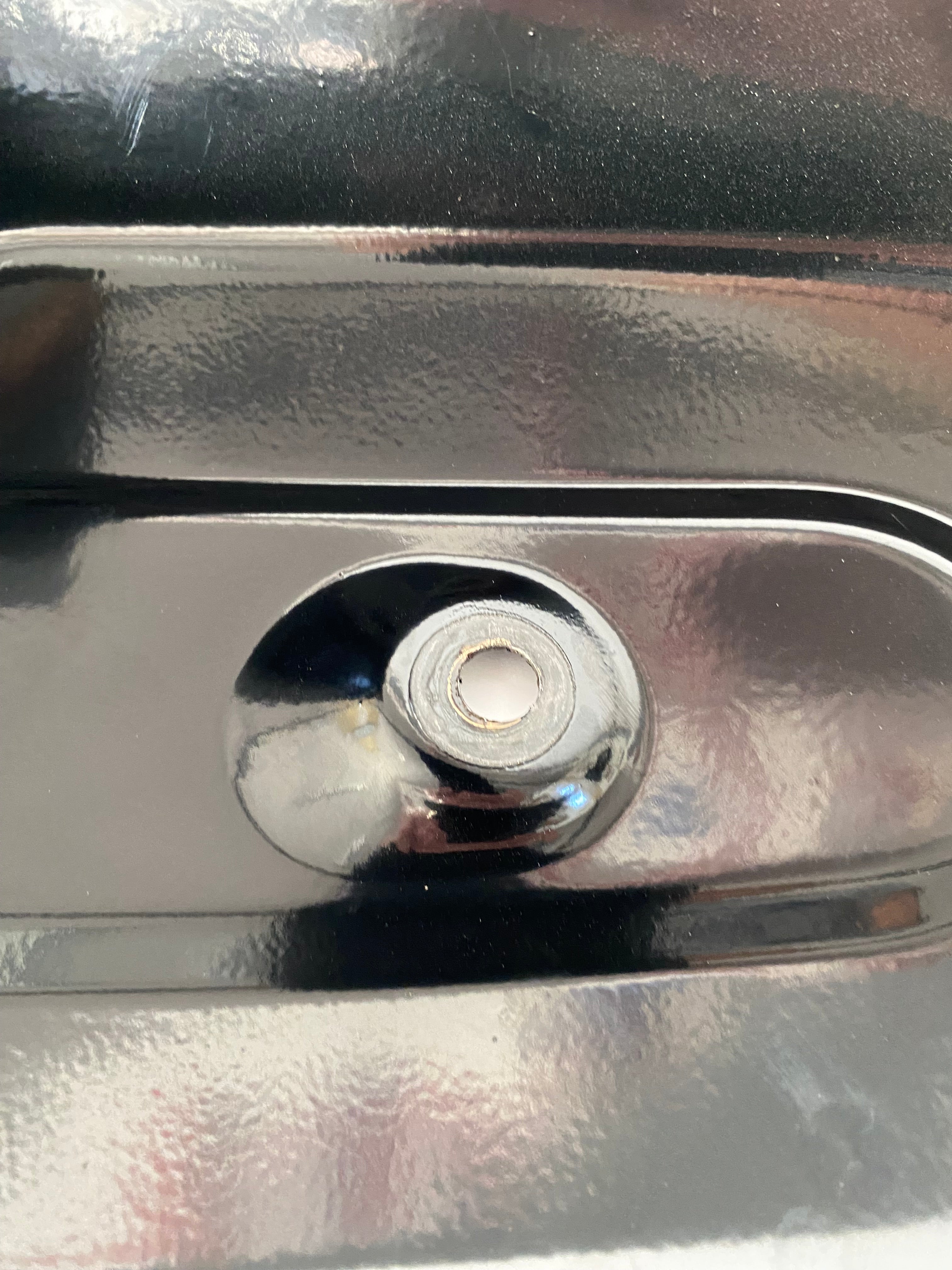 Cache noir filtre à air Touring M8 Harley Davidson REF OEM 61300922