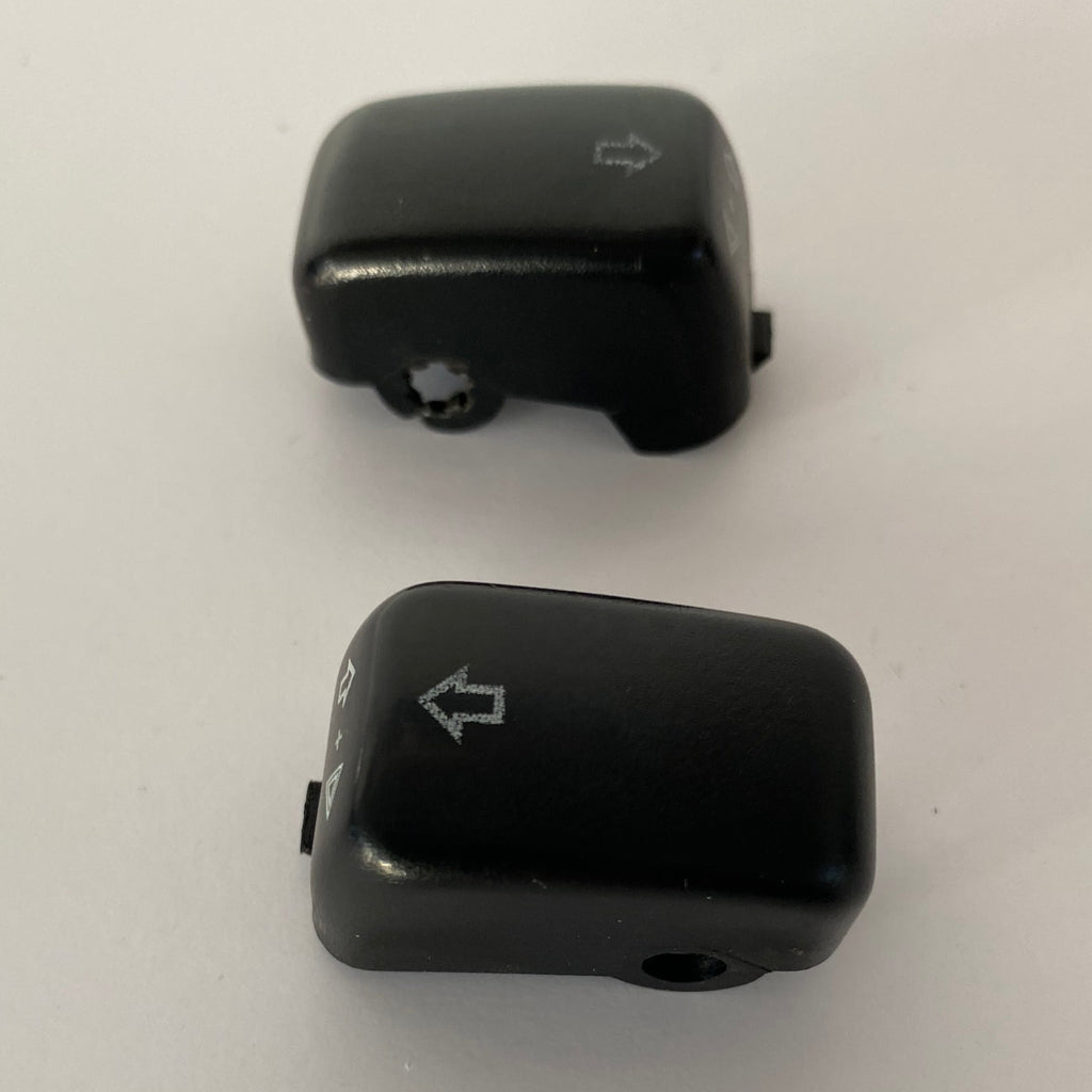 Jeu de boutons noirs origine clignotants Harley Davidson 1996 - 2010