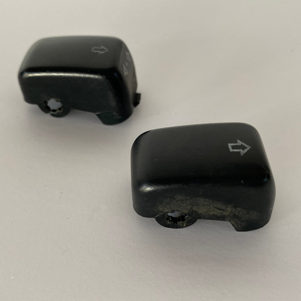 Jeu de boutons noirs origine clignotants Harley Davidson 1996 - 2010