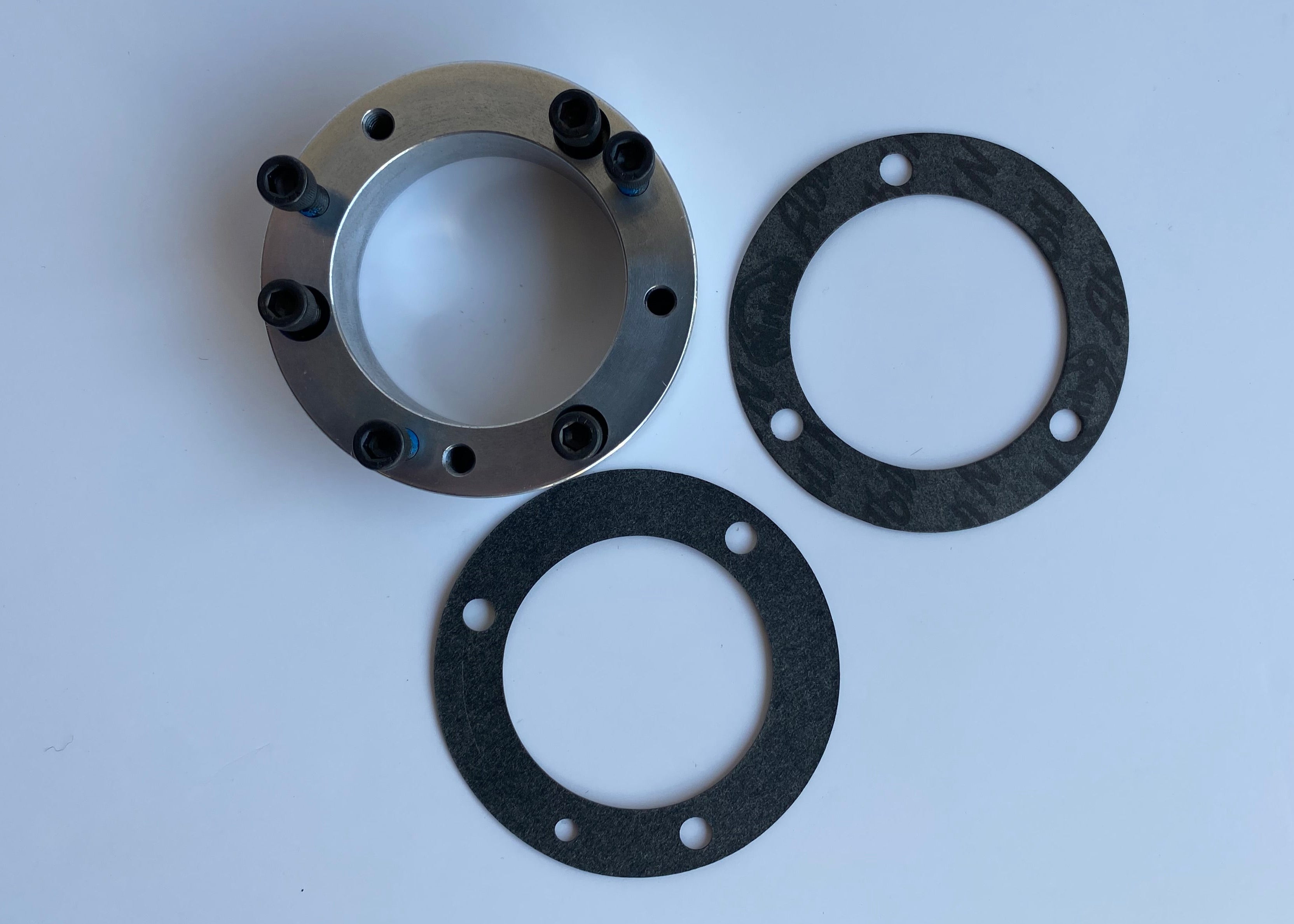 Entretoise 2 cm carburateur CV40  filtre à air Kuryakyn Harley Davidson