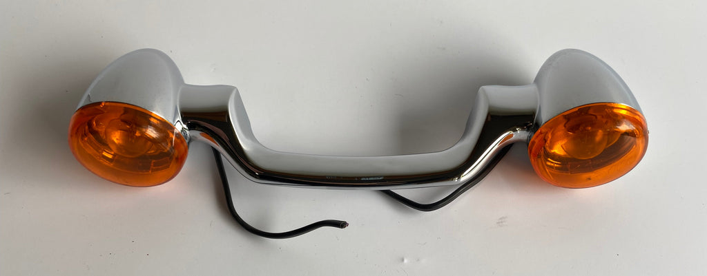 Harley Davidson Bullet Style Turn Signal Bar REF 68617-04