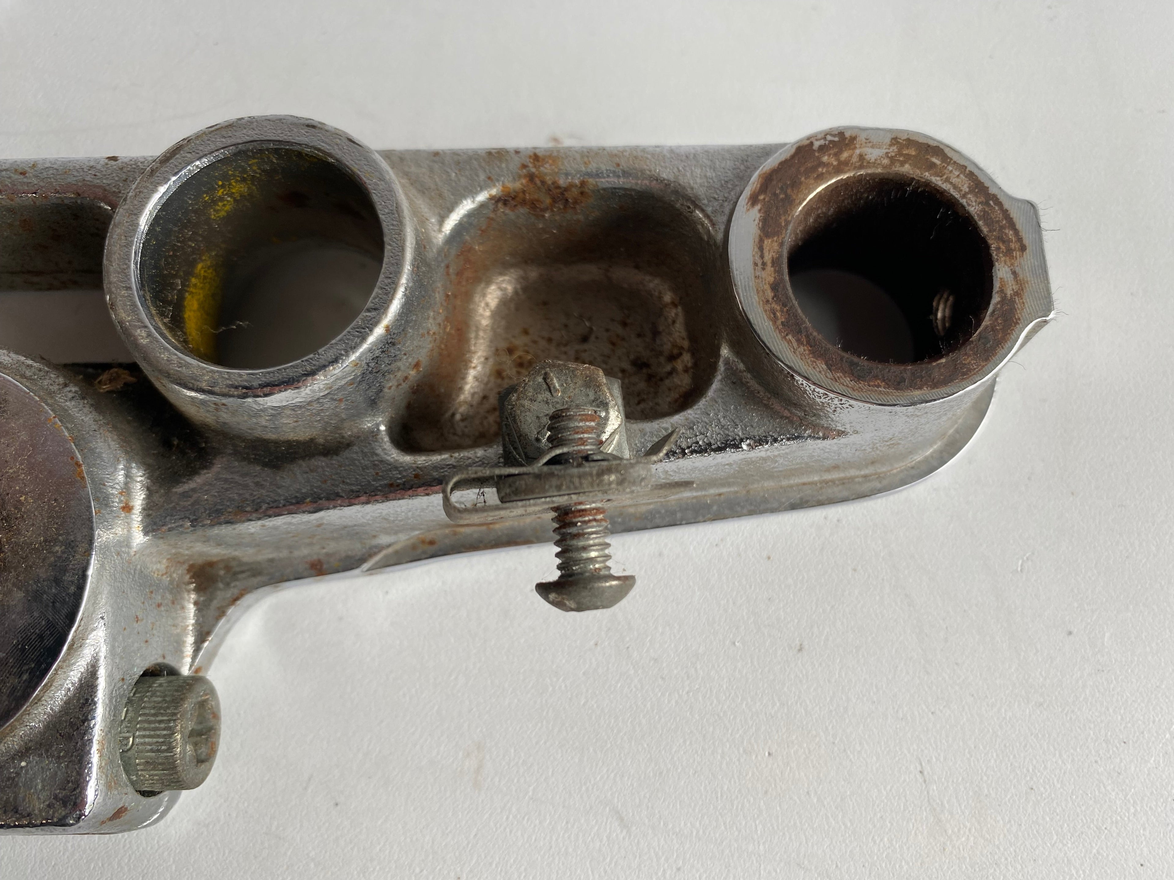 Té de fourche supérieur Softail Harley Davidson REF OEM 45456-86B