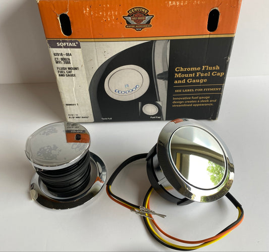 Ensemble jauge + bouchon plat chrome Softail Harley Davidson REF 62818-08A