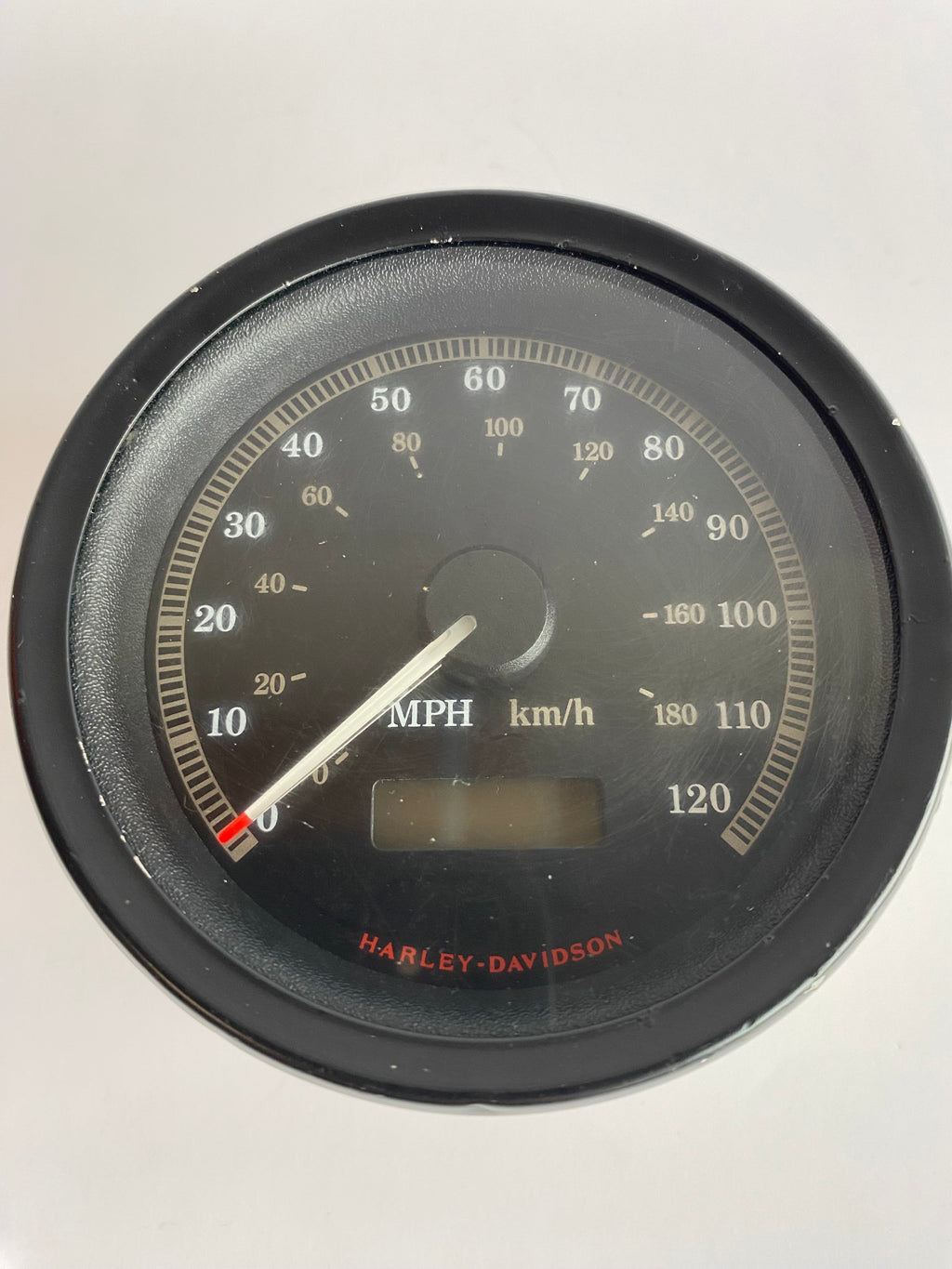Compteur de vitesses en miles et km/h 4 pouces Harley Davidson REF OEM 67290-98A
