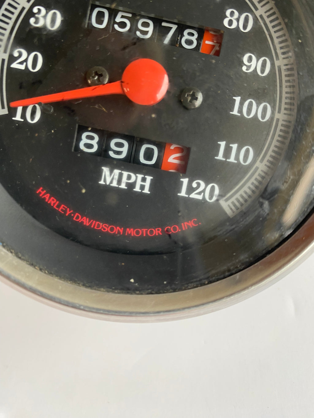 Compteur de vitesses en miles FXR Harley Davidson REF OEM 67168-88