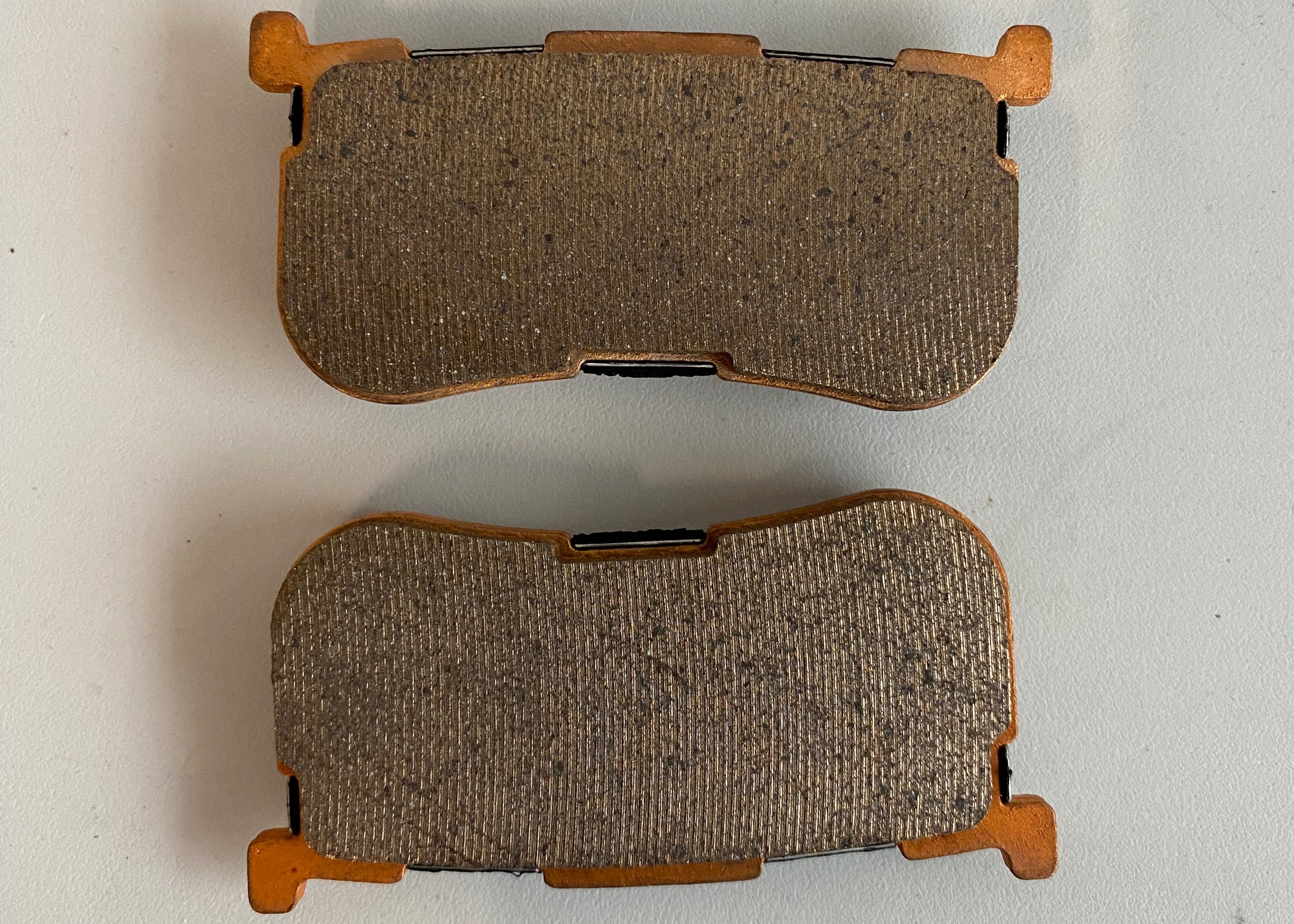 Jeu de plaquettes de frein arrière Tri Glide Harley Davidson REF OEM 41300033