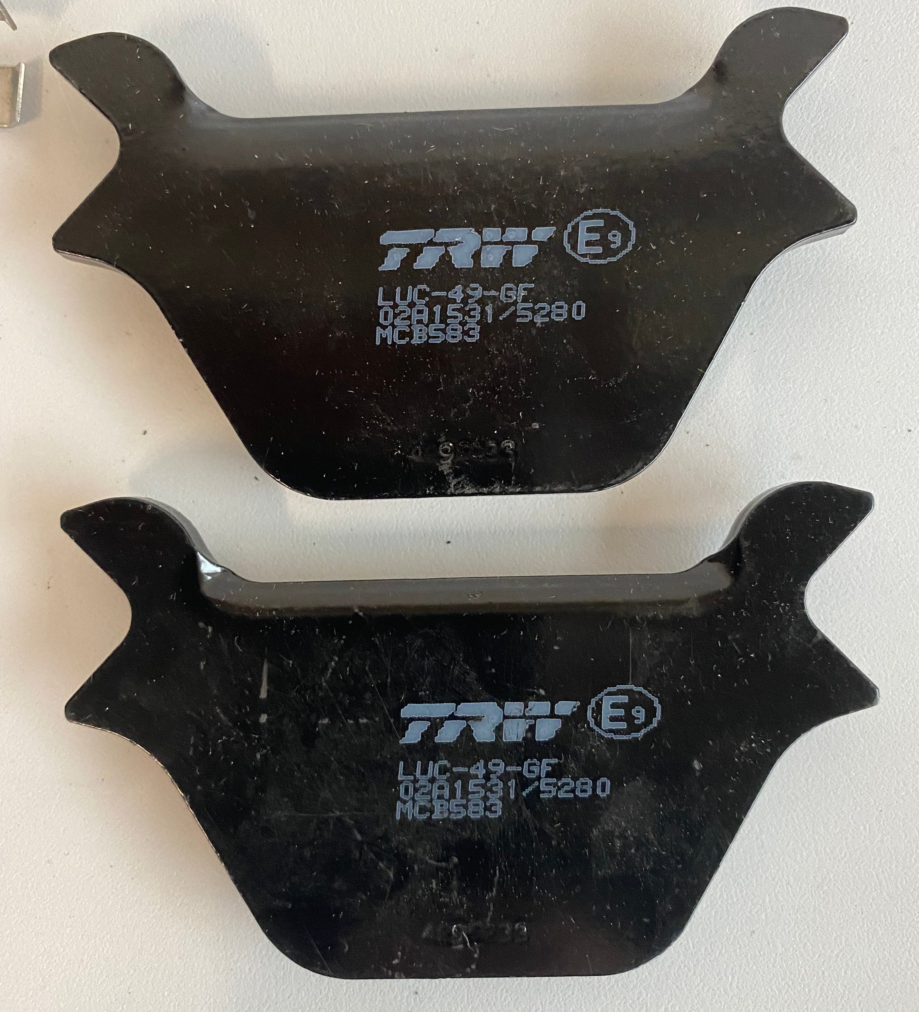 Jeu de plaquettes de frein arrière TRW Harley Davidson REF MCS 517711