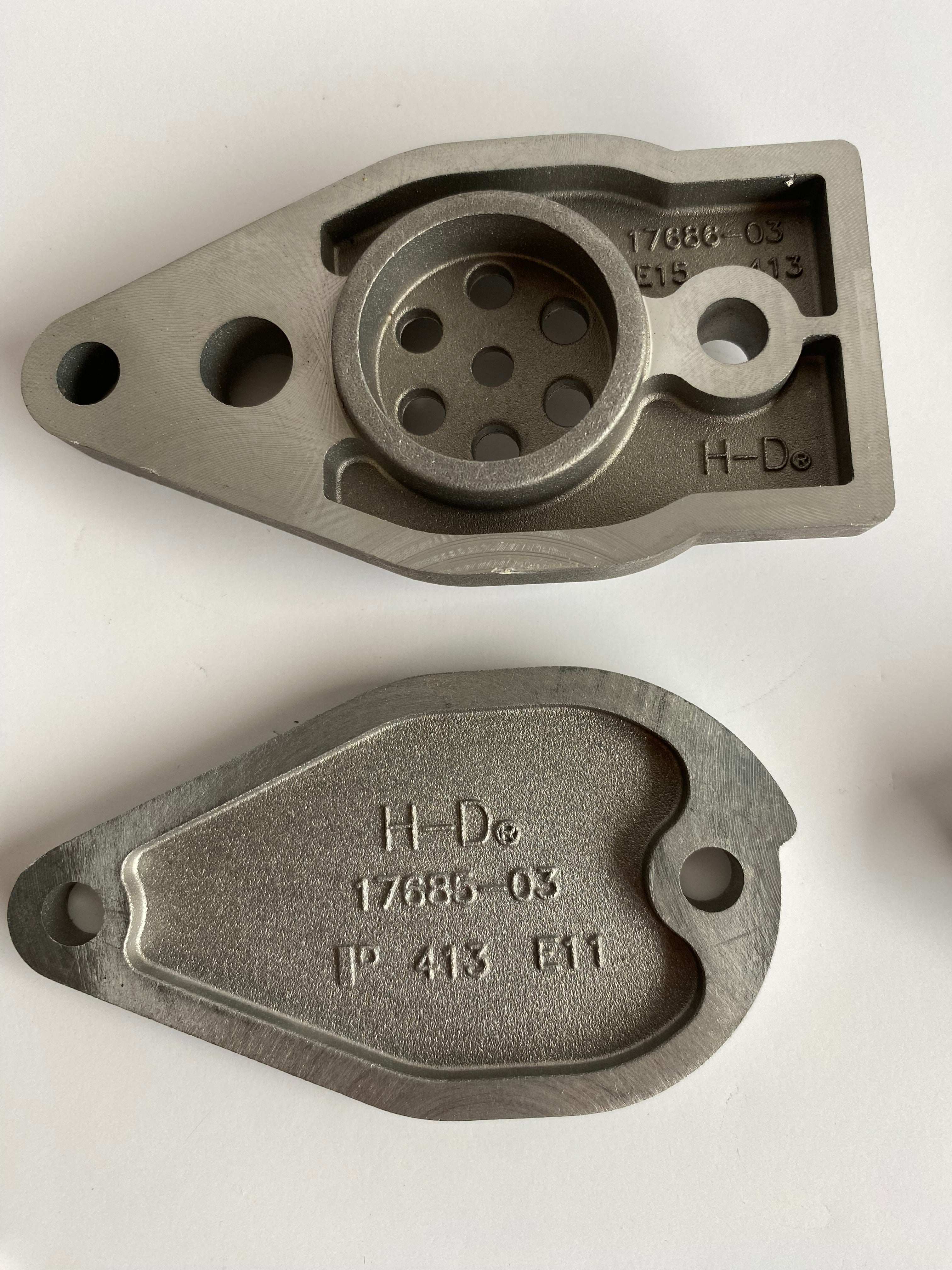 Jeu de reniflards alu Twin Cam Harley Davidson REF OEM 17685-03 & 17686-03