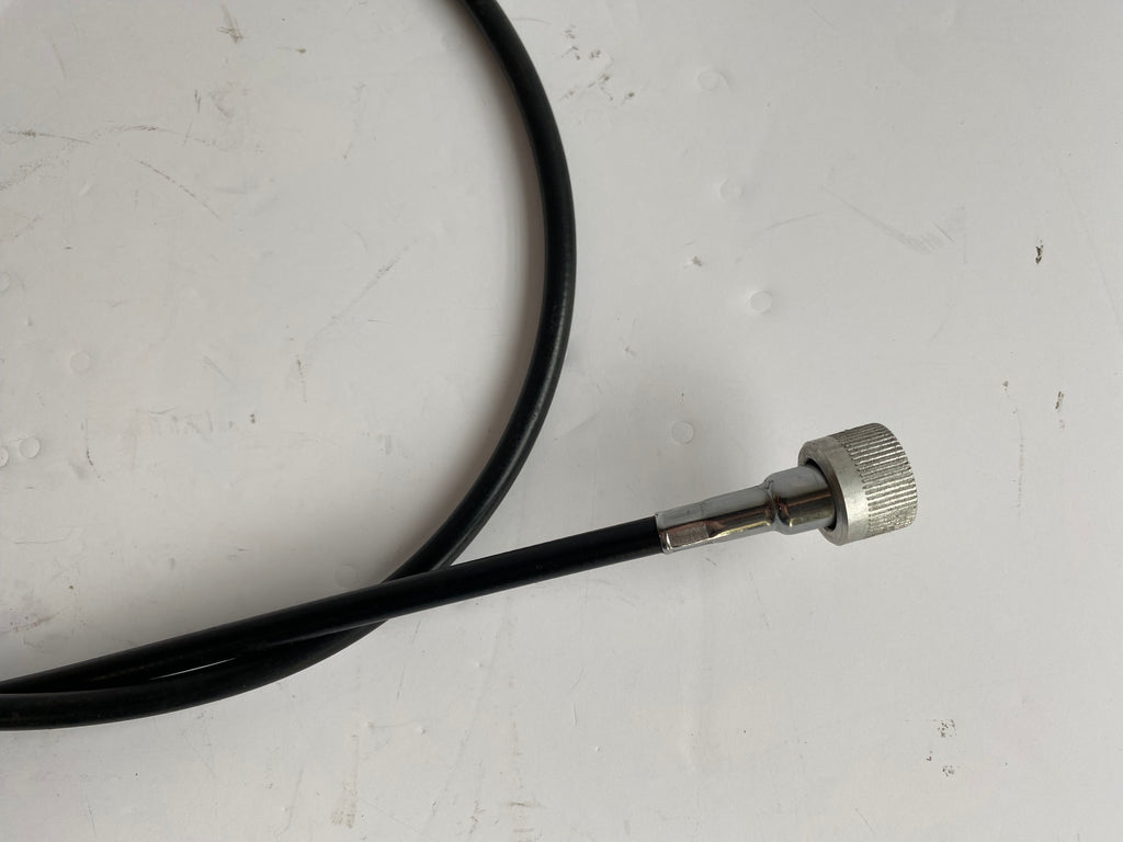 Cable de compteur 42.5 pouces écrou 5/8-18" Harley Davidson REF MCS : 570966