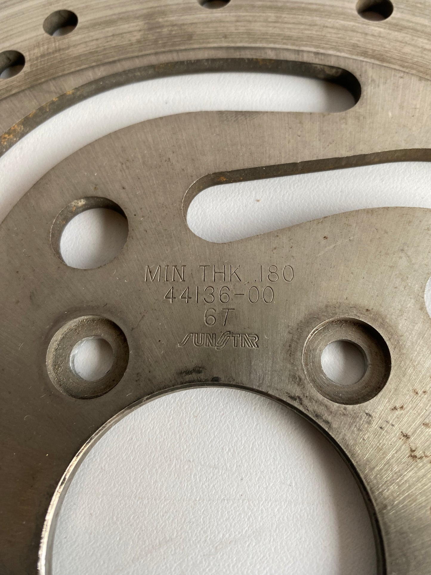 Disque de frein avant droit Harley Davidson REF OEM 44136-00