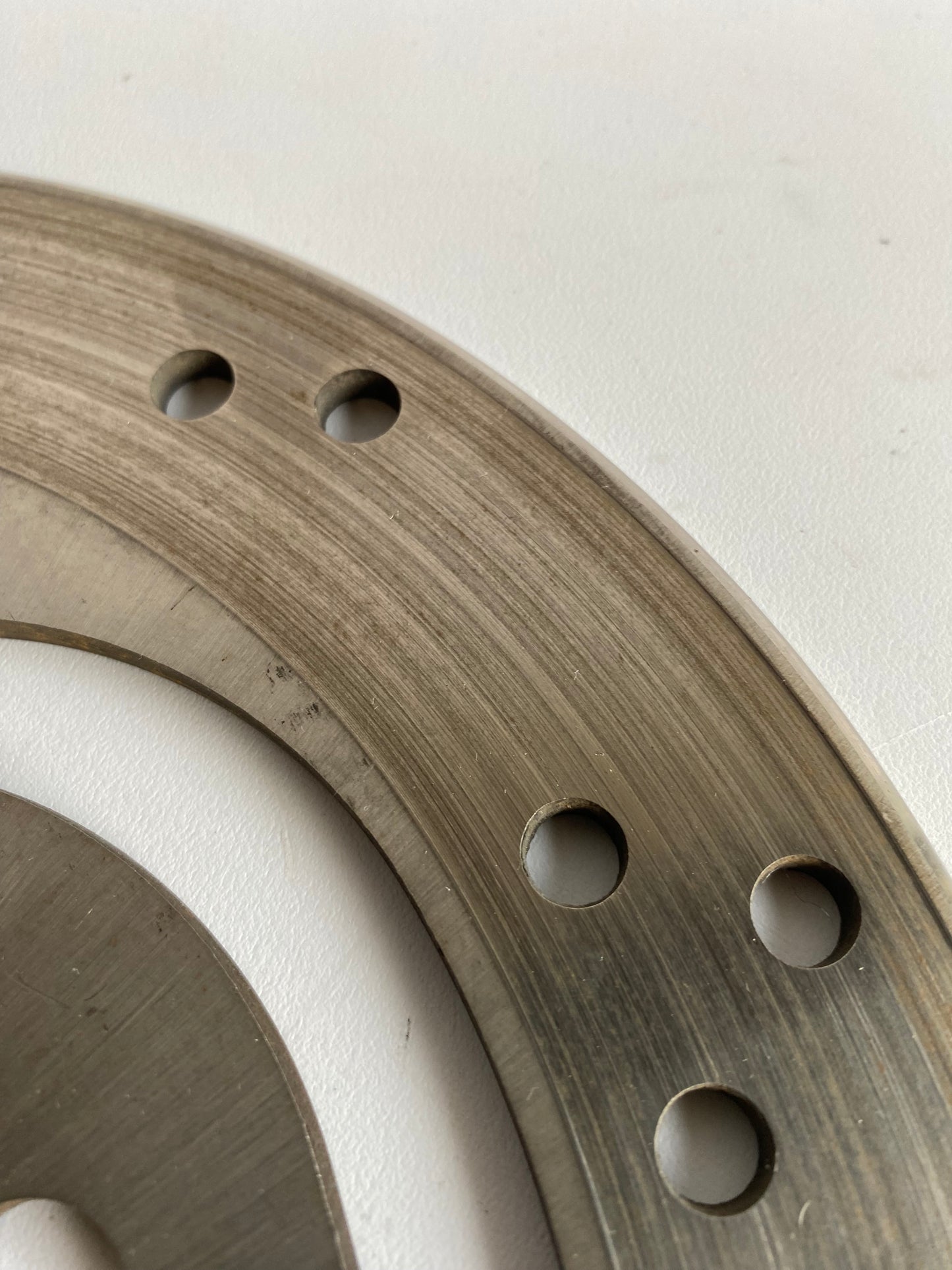 Disque de frein avant droit Harley Davidson REF OEM 44136-00