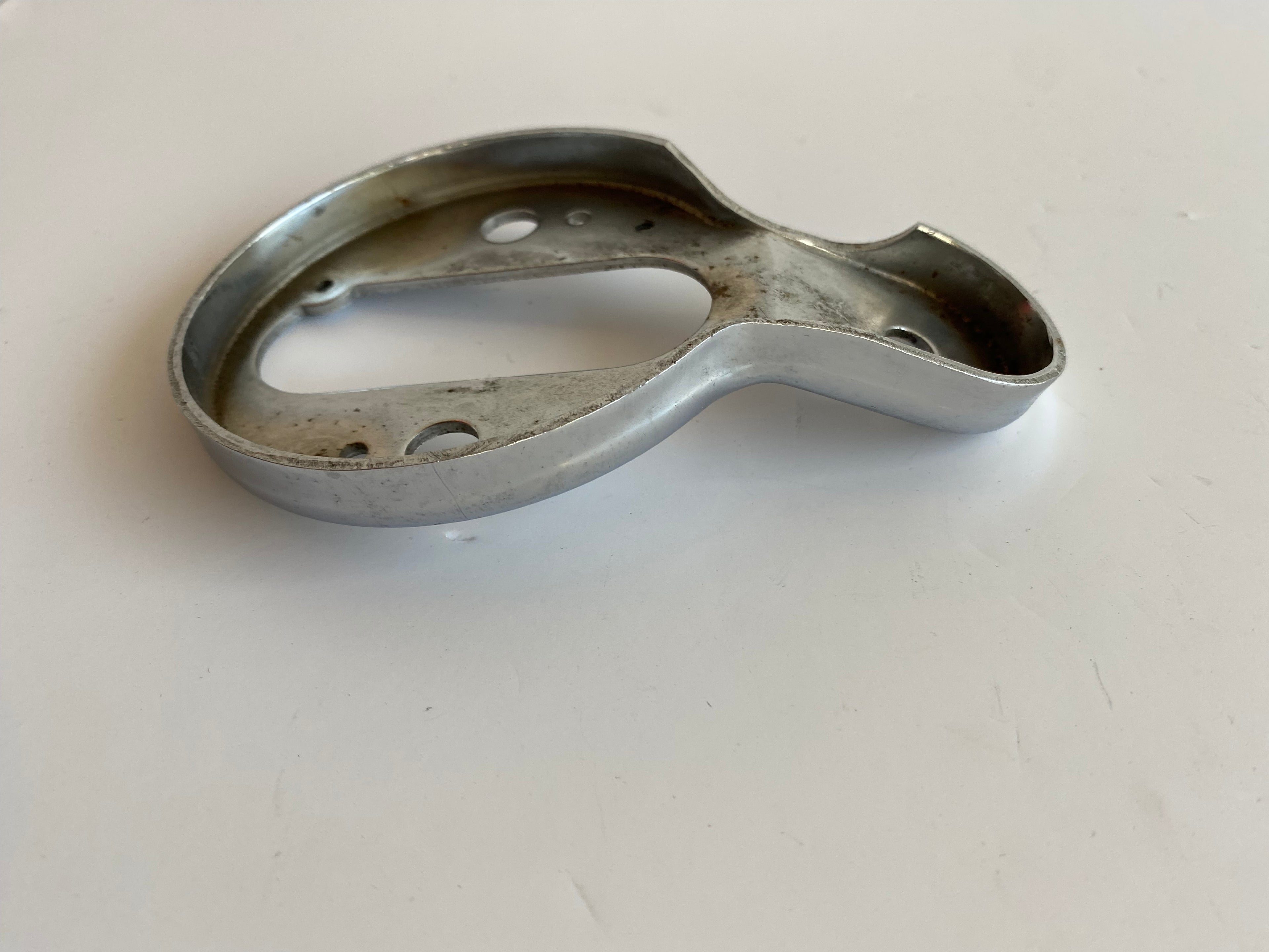 Support de compteur Harley Davidson Sportster REF OEM 67316-74