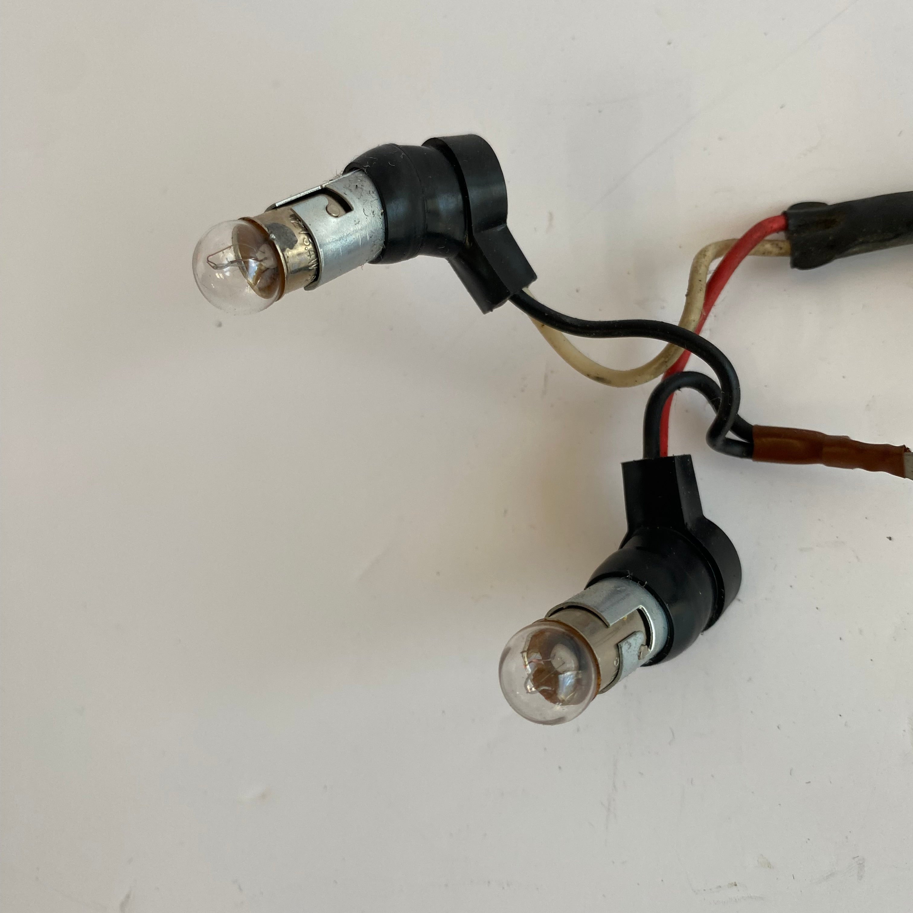 Faisceau électrique éclairage compte-tours Harley Davidson REF OEM 92117-74